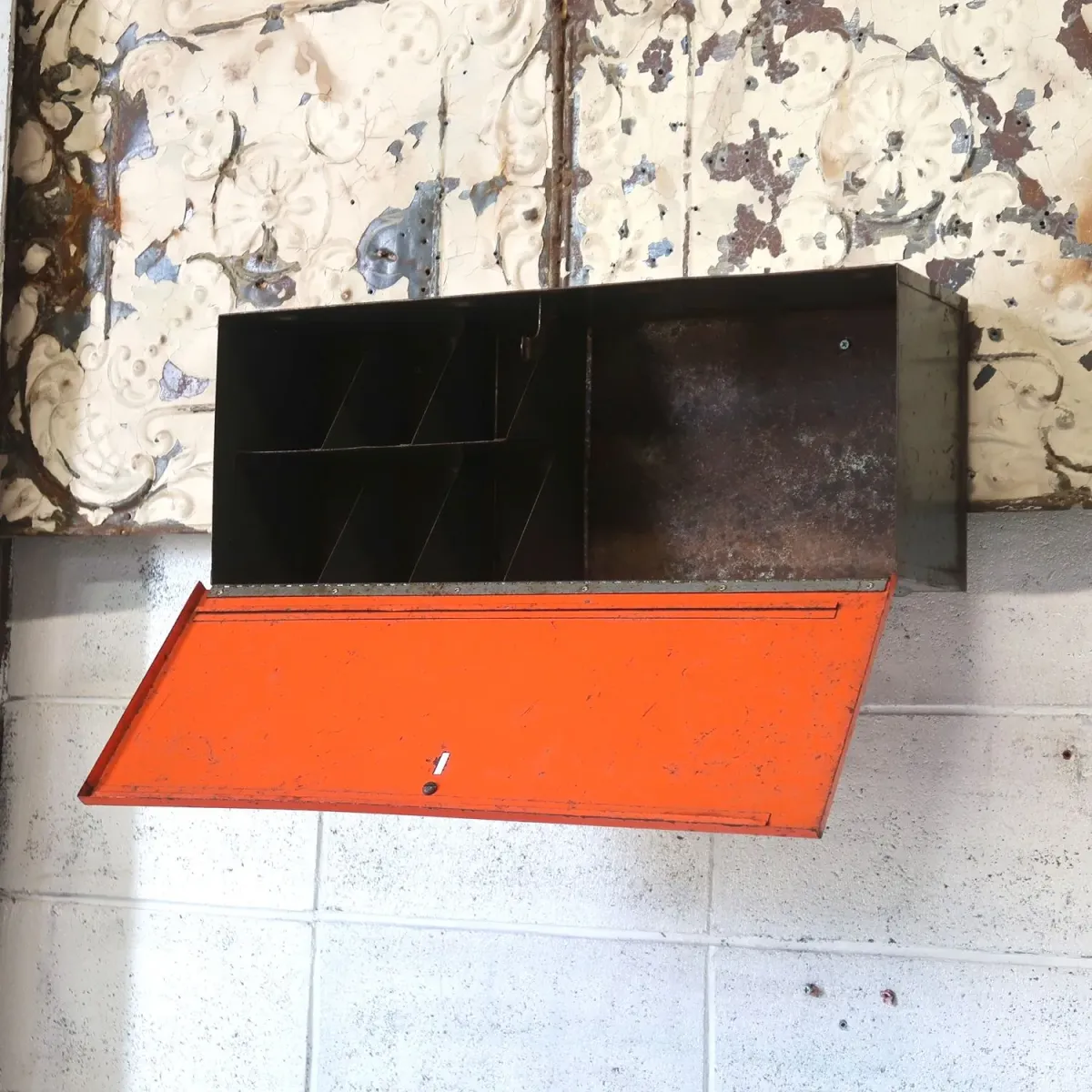 50's～ Delco-Remy ビンテージ パーツキャビネット