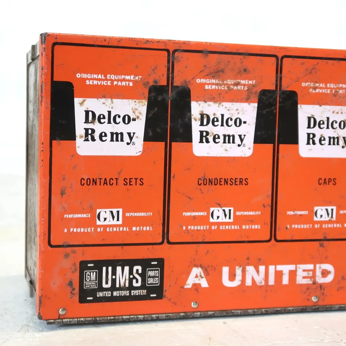 50's～ Delco-Remy ビンテージ パーツキャビネット