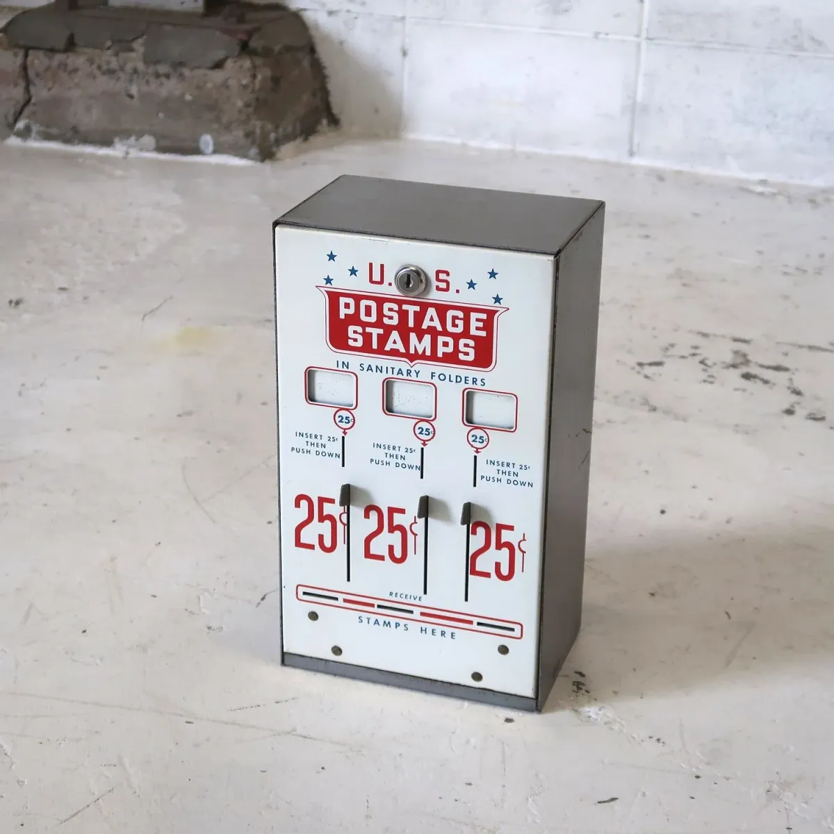 ビンテージ スタンプマシン 切手販売機