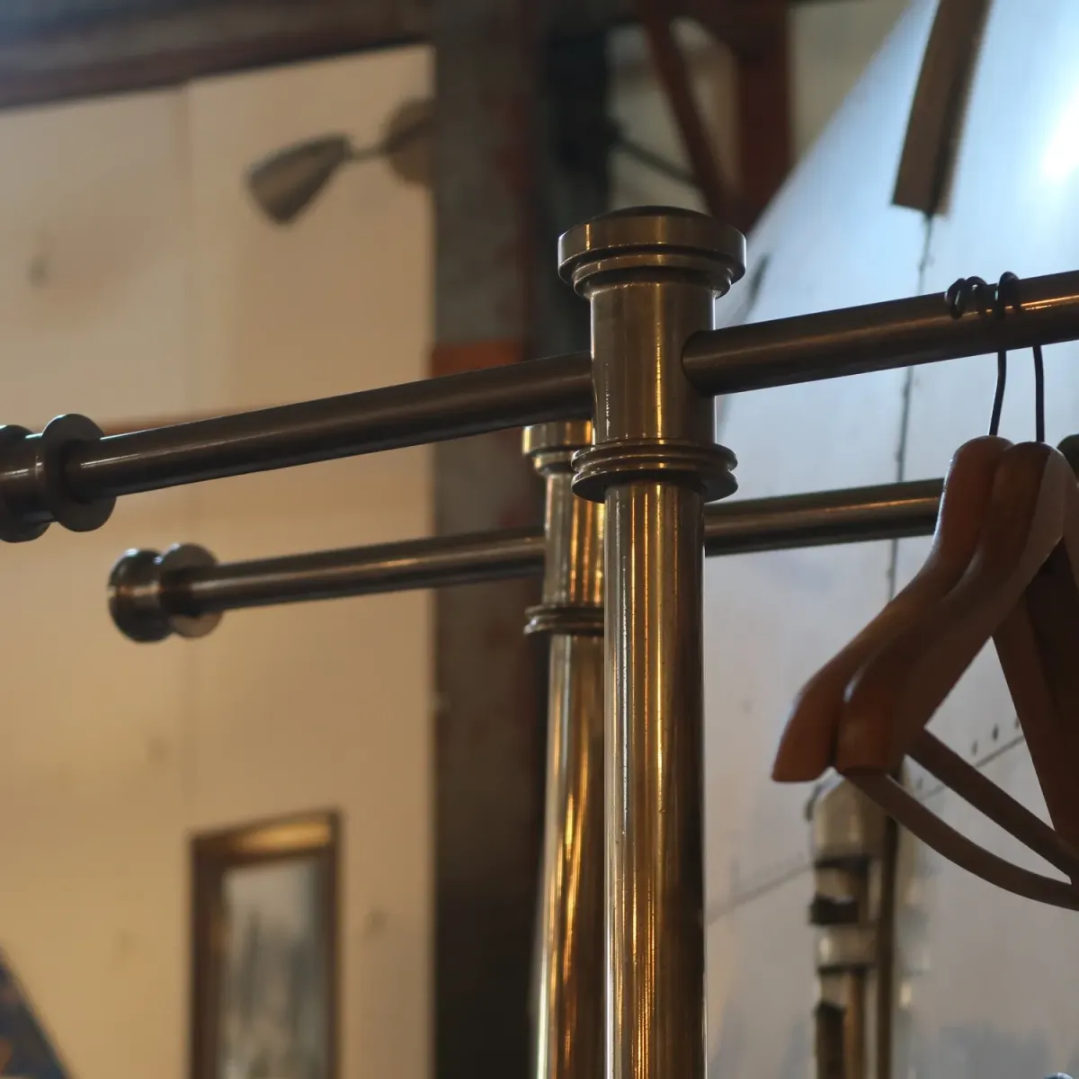 ビンテージ メタル T字ハンガーラック