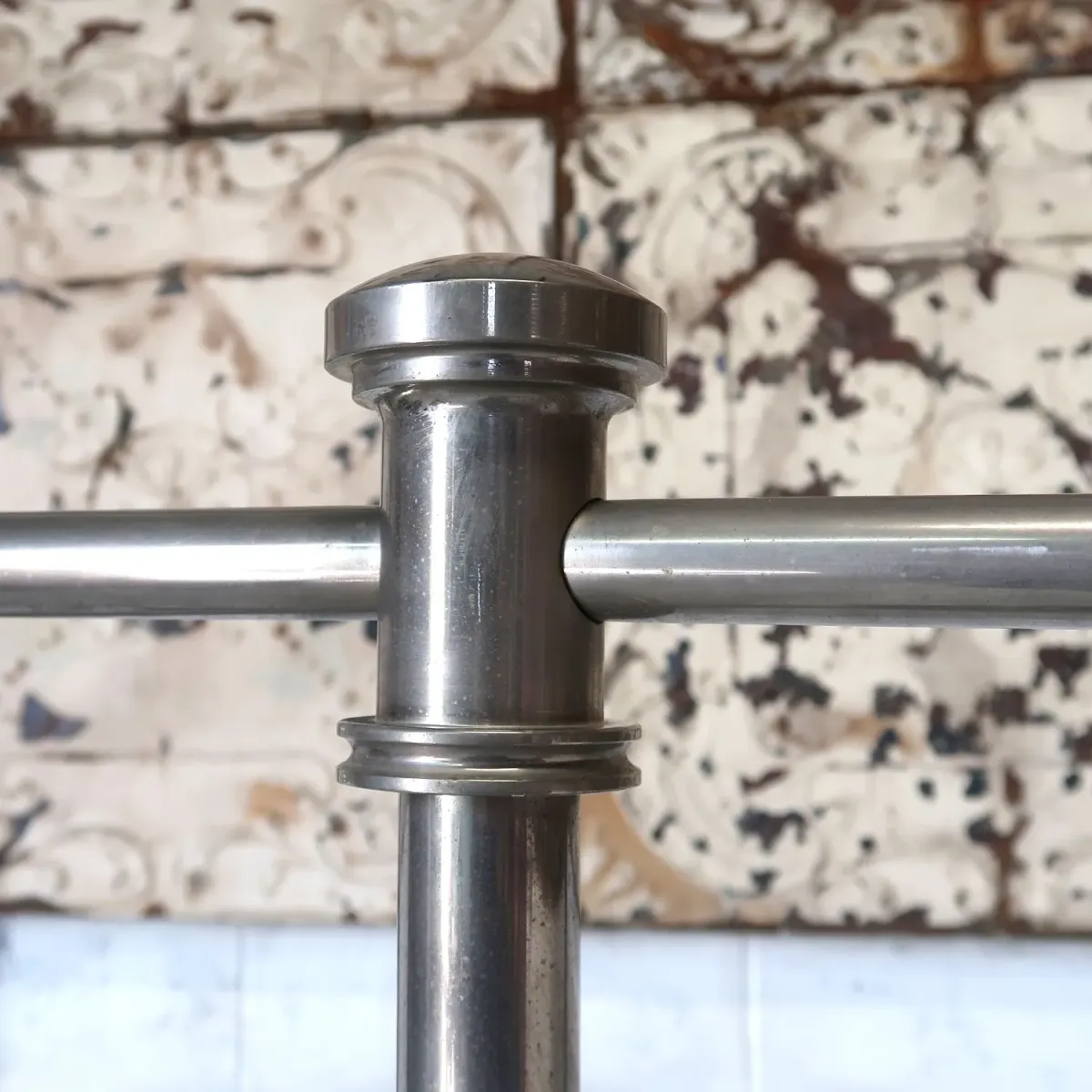 ビンテージ メタル T字ハンガーラック