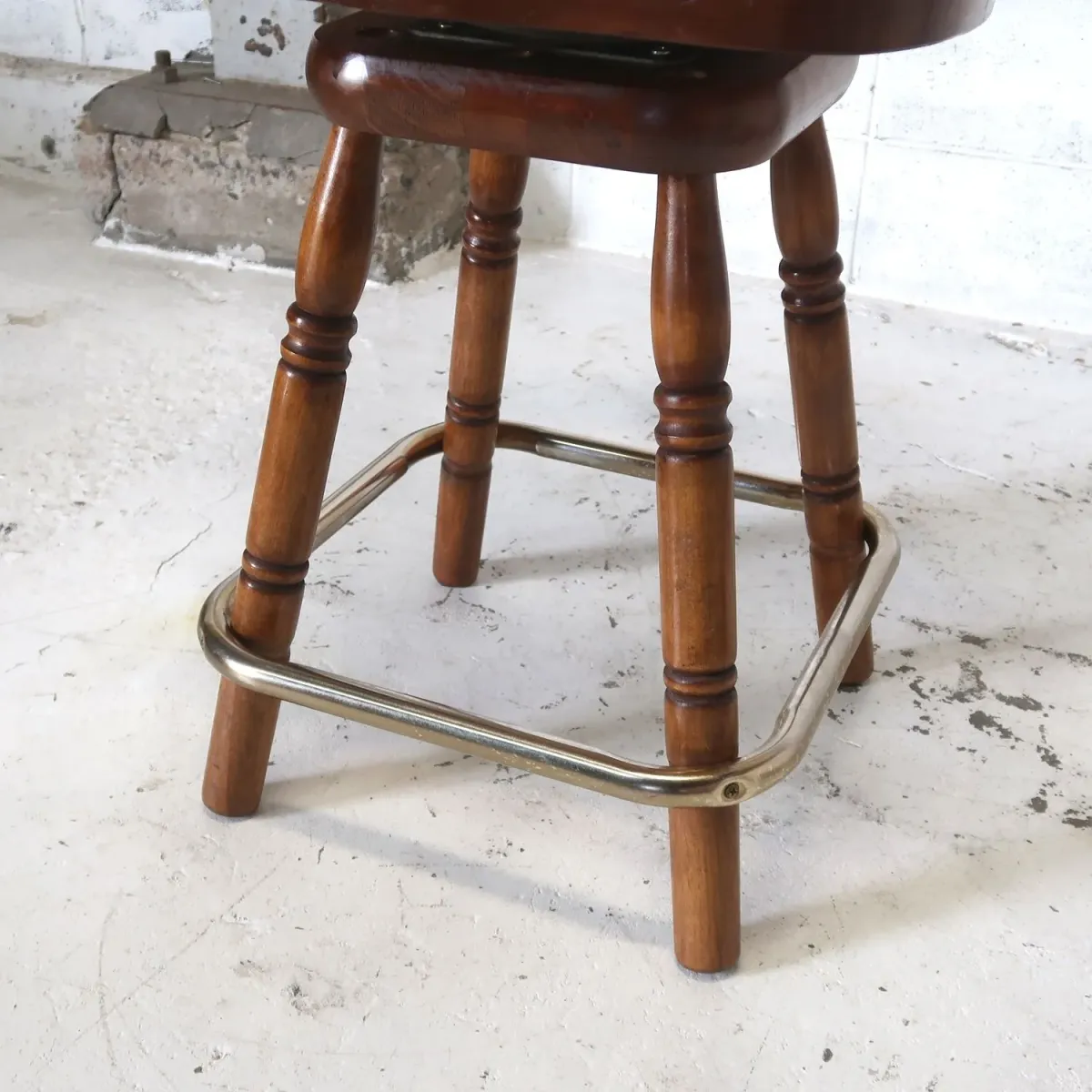 アンティーク ウッド カウンターチェア