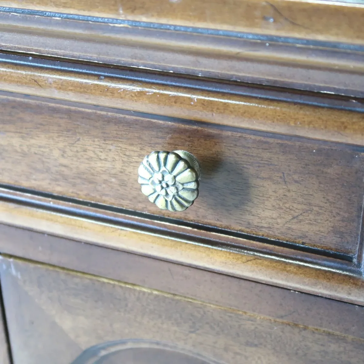 DREXEL アンティーク ナイトスタンド