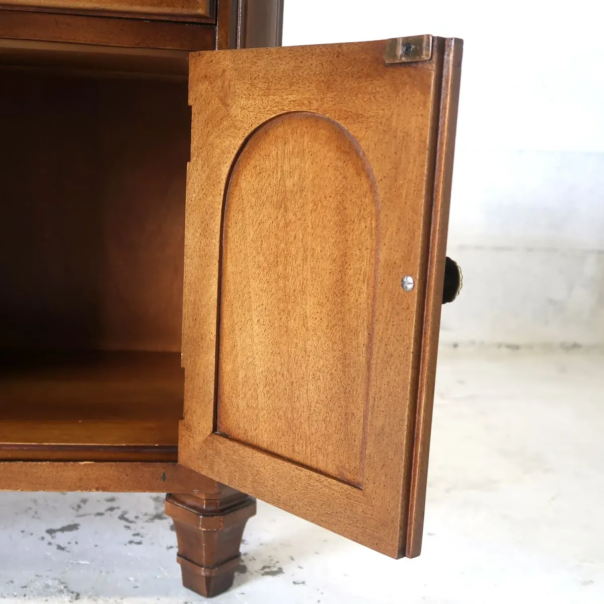 DREXEL アンティーク ナイトスタンド