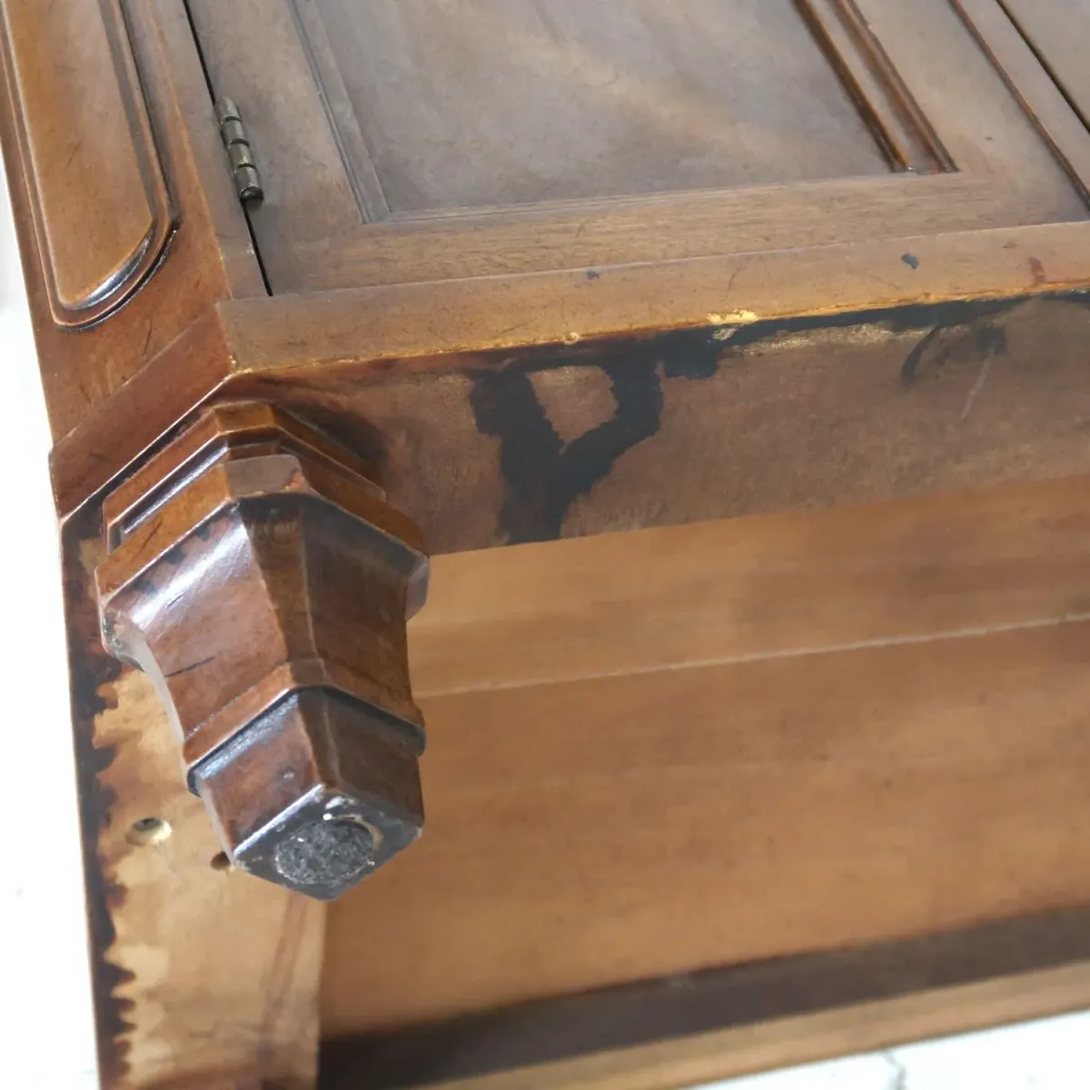 DREXEL アンティーク ナイトスタンド