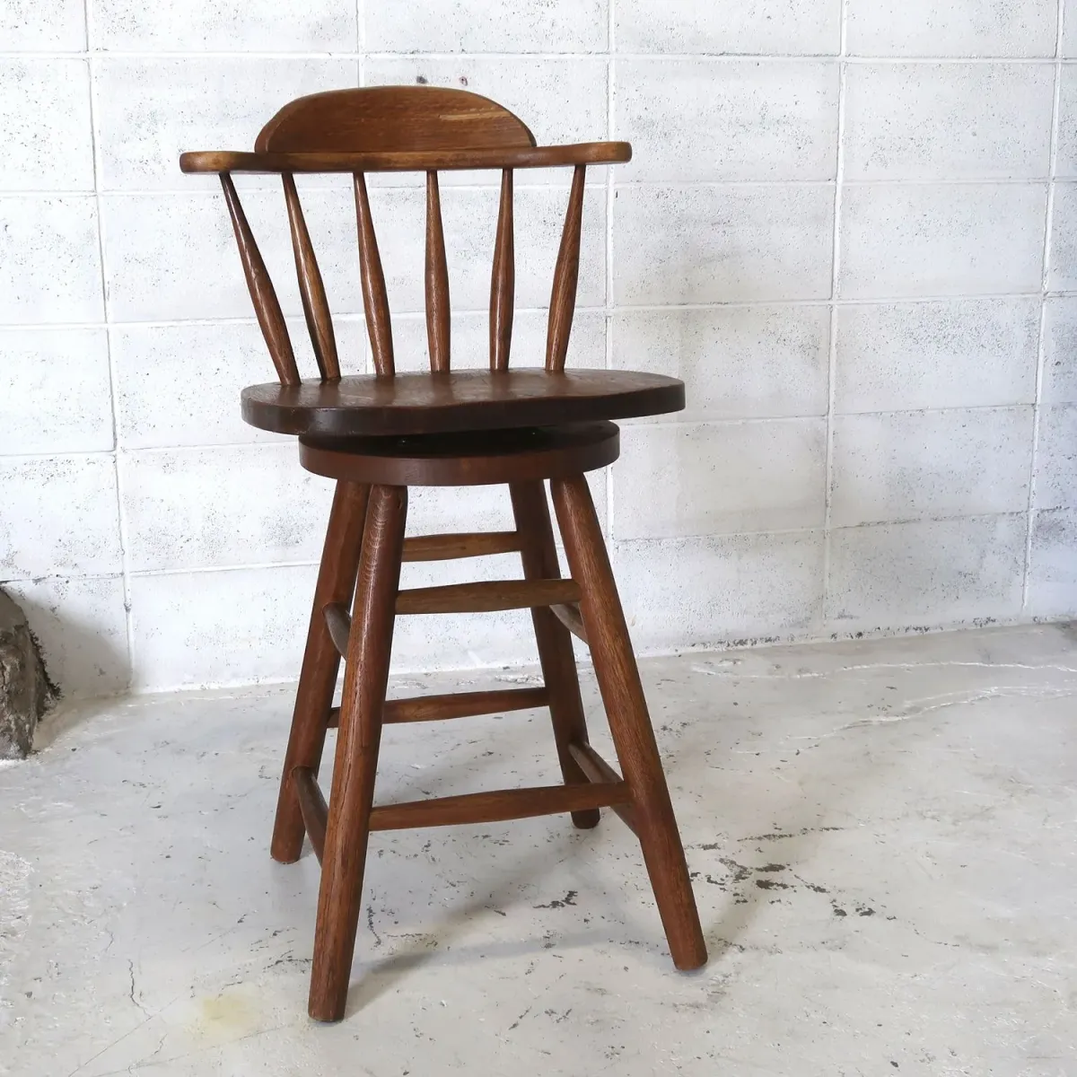 アンティーク ウッド カウンターチェア