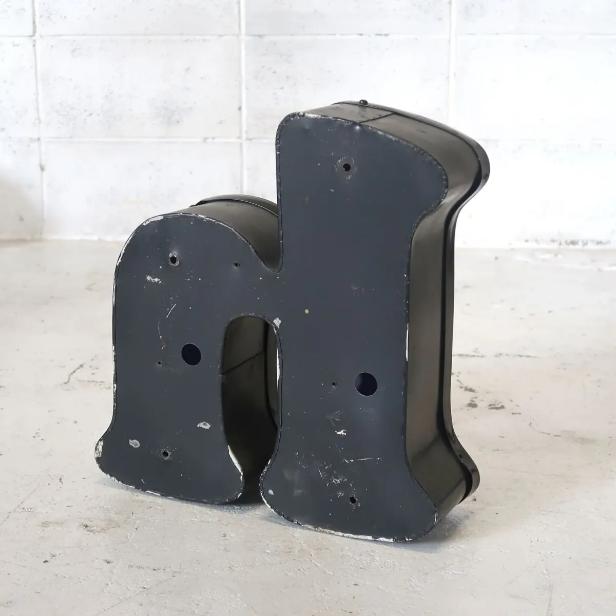 ビンテージ レターサイン h