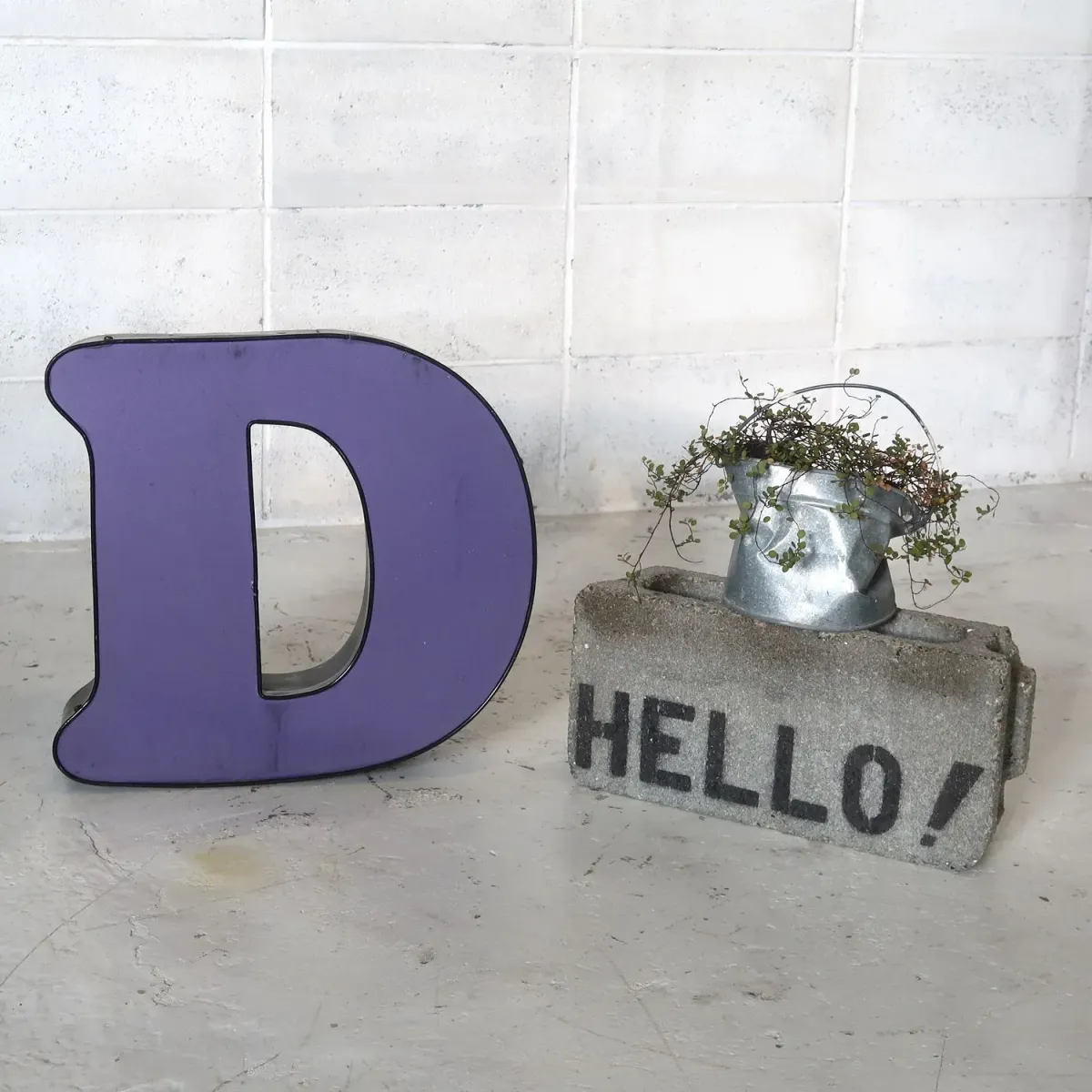 ビンテージ レターサイン D