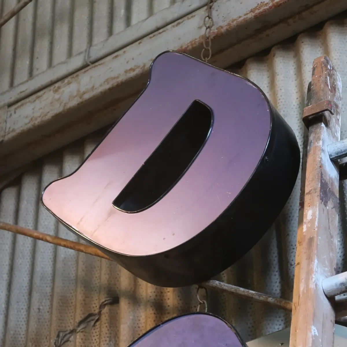 ビンテージ レターサイン D