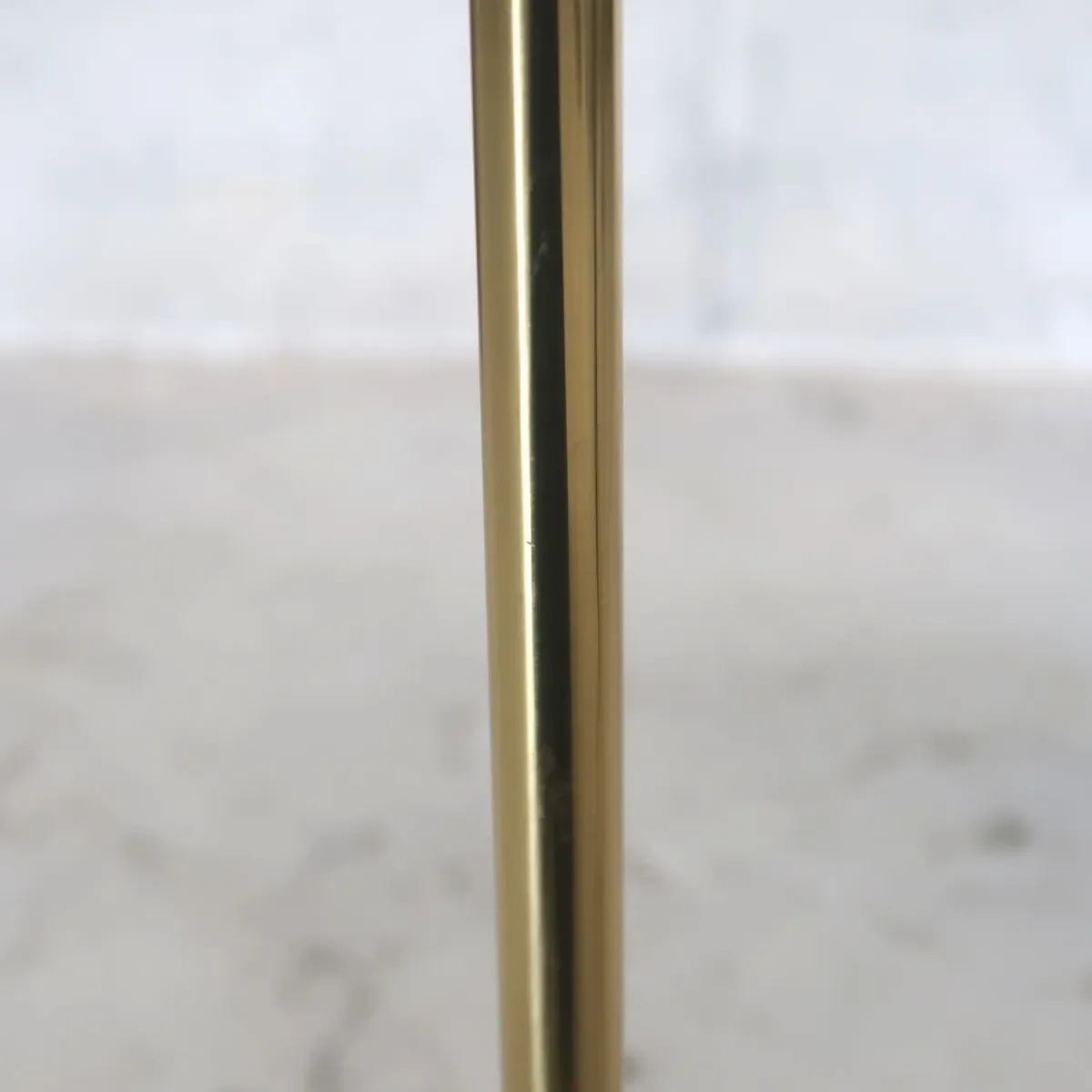 アンティーク ゴールドメタル フロアランプ