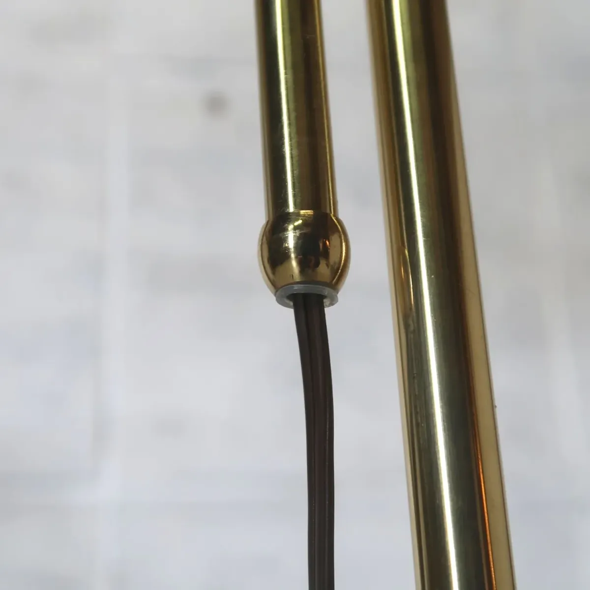 アンティーク ゴールドメタル フロアランプ