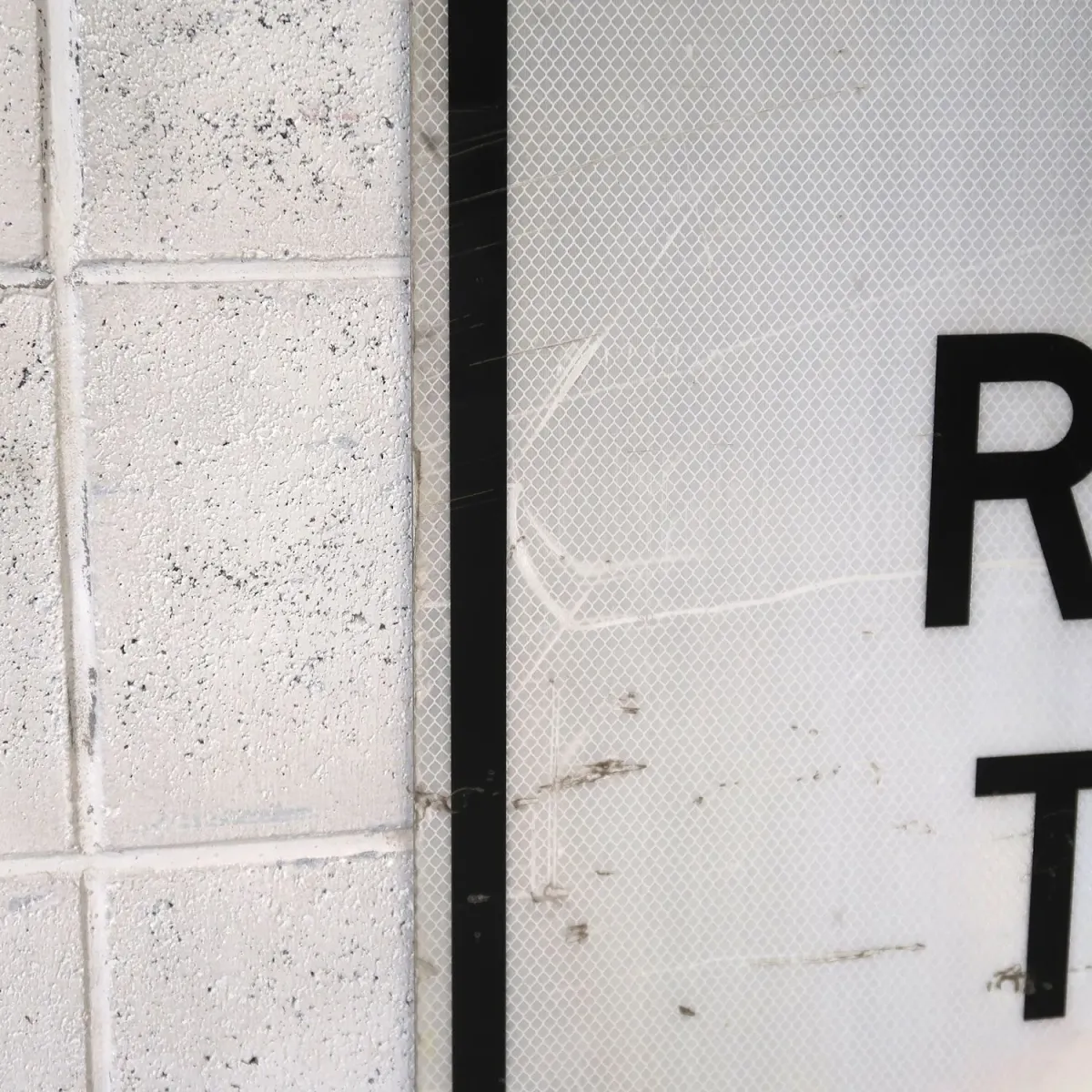 NO RIGHT TURN 大型ロードサイン