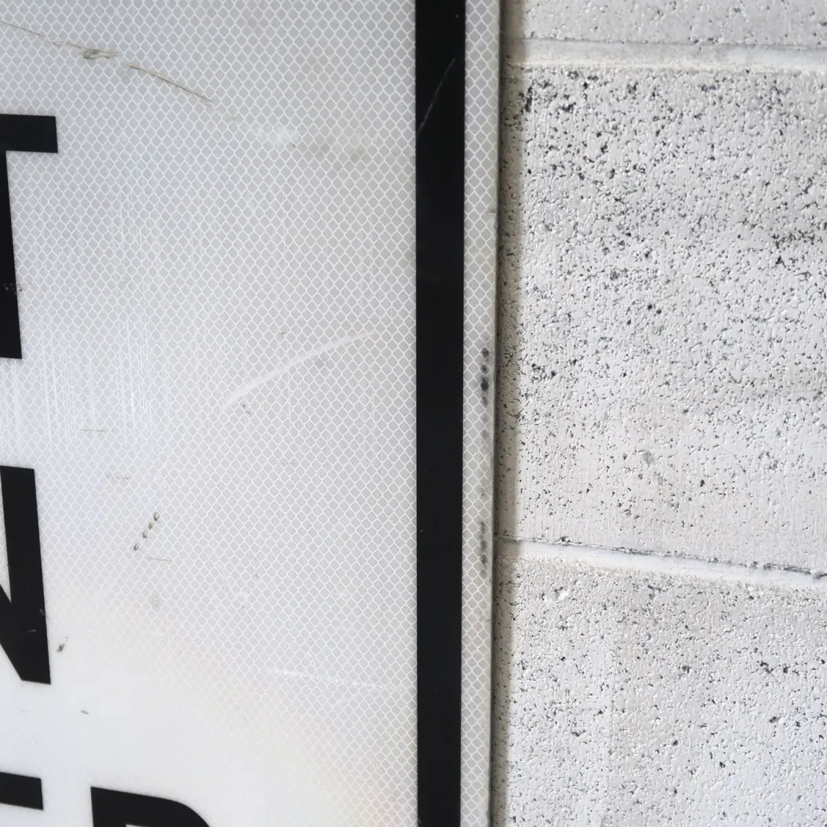 NO RIGHT TURN 大型ロードサイン