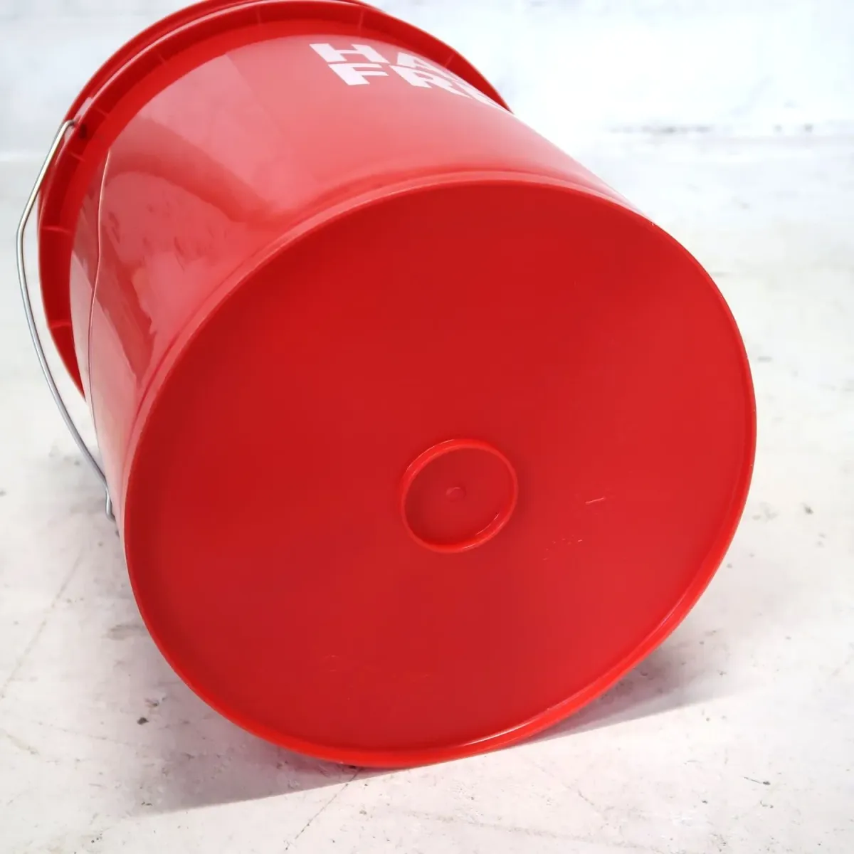 HARBOR FREIGHT バケツ 5ガロン