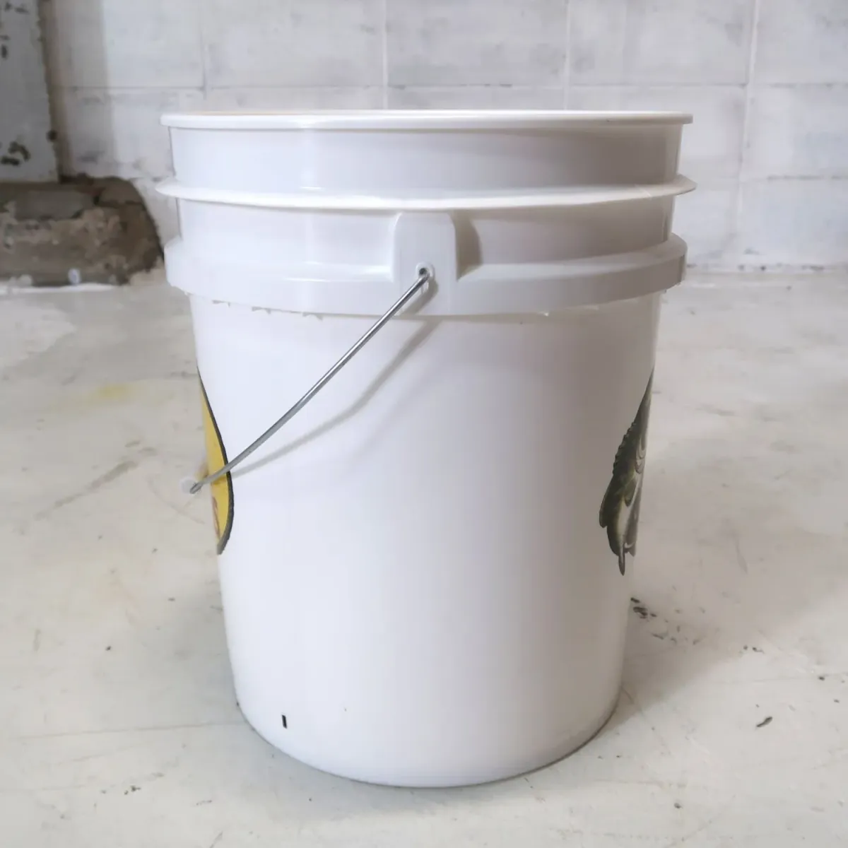 Bass Pro Shops バケツ 5ガロン