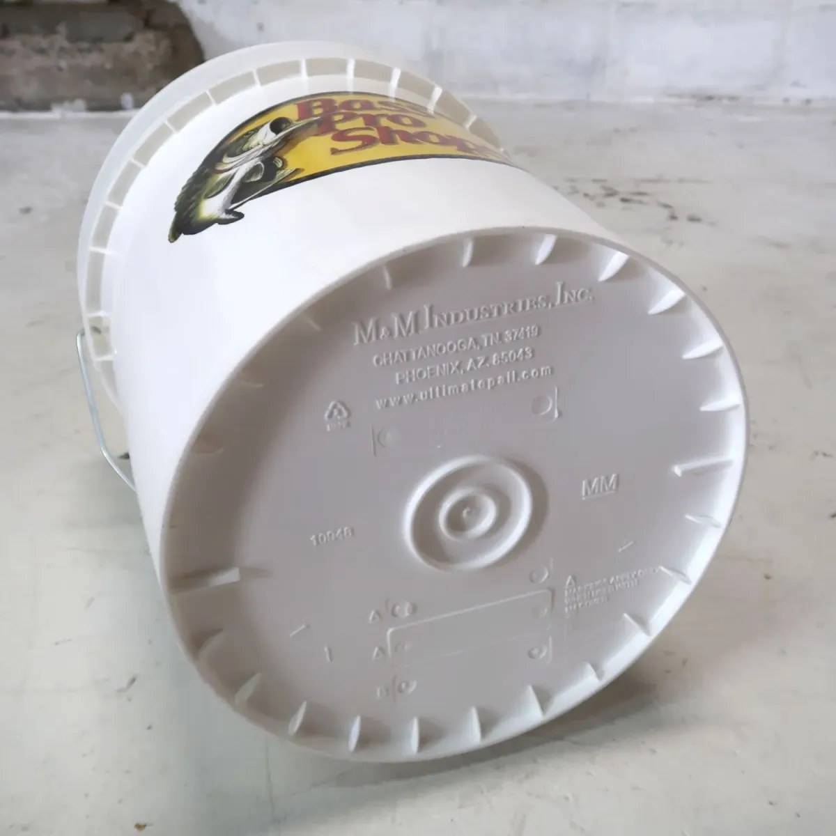 Bass Pro Shops バケツ 5ガロン