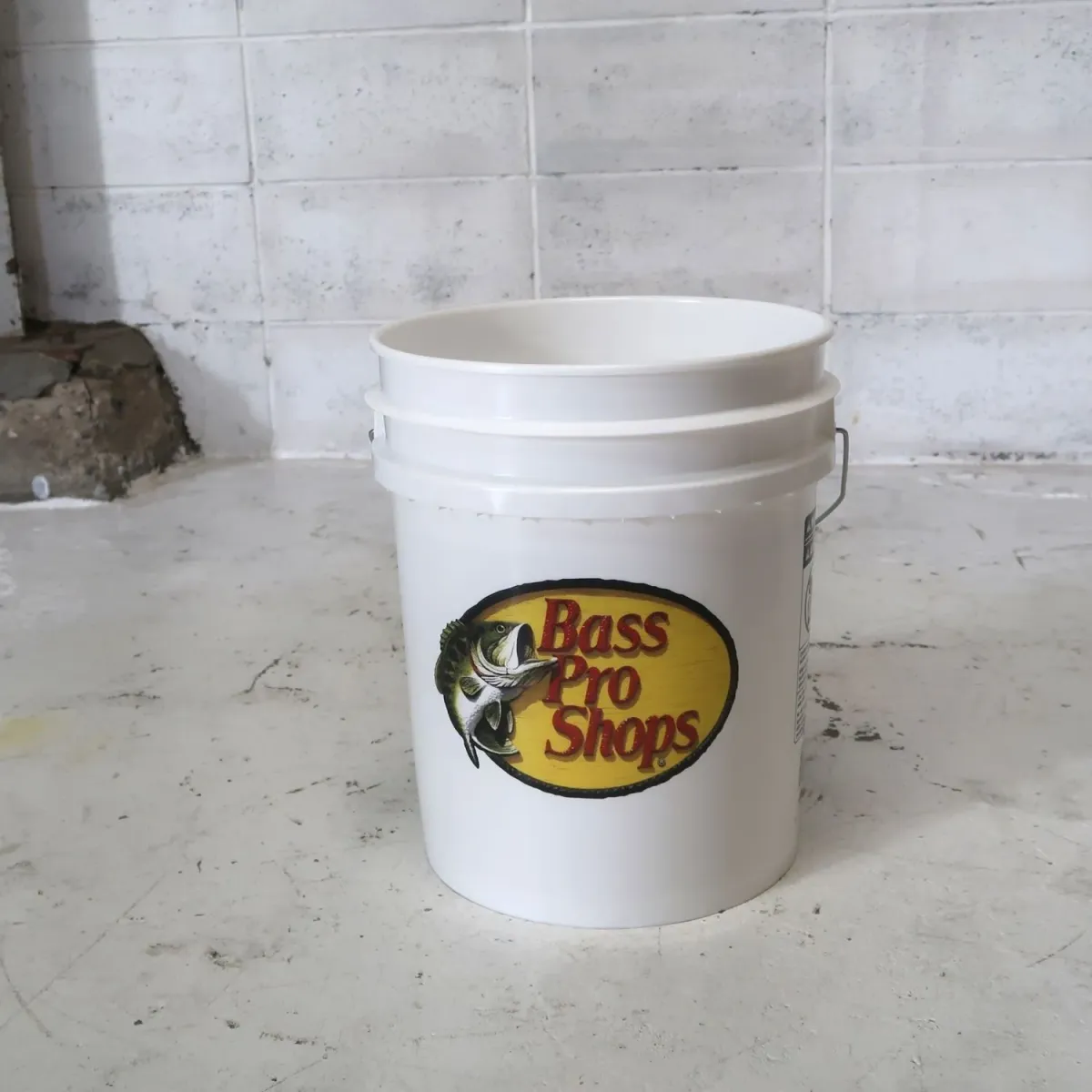 Bass Pro Shops バケツ 5ガロン