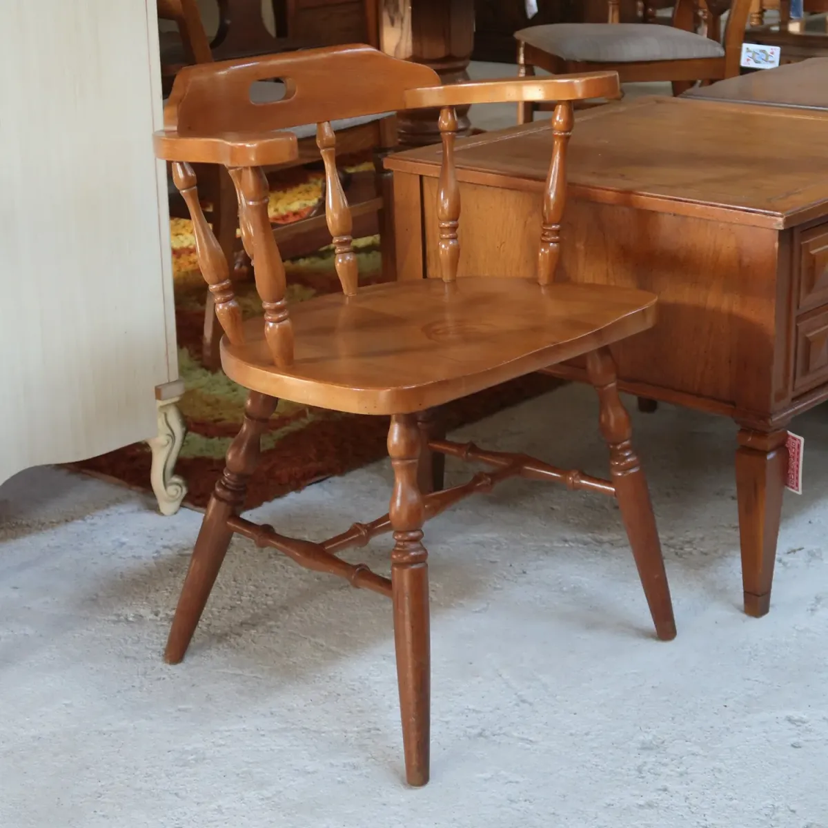 アンティーク ウッド キャプテンチェア