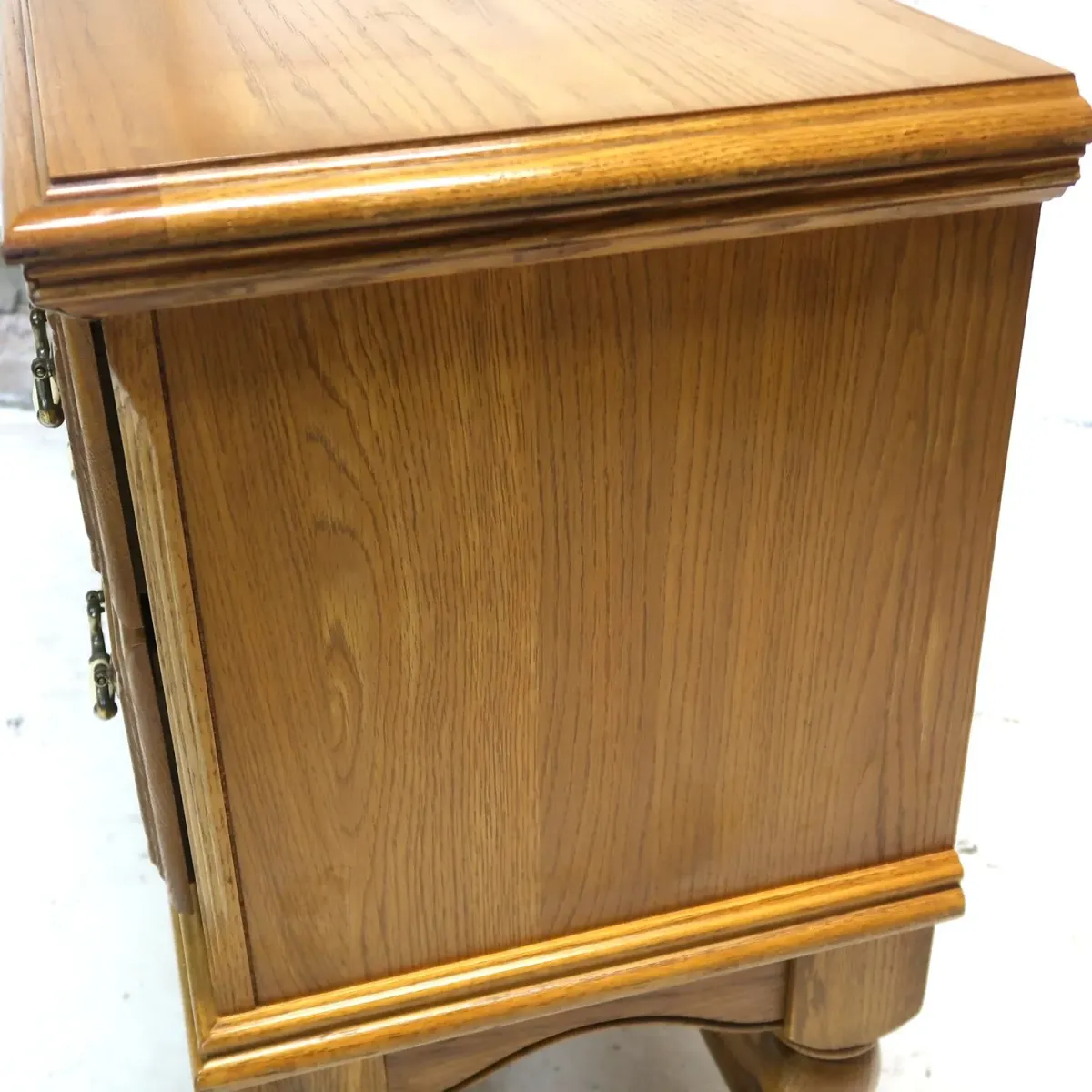 Virginia House アンティーク サイドボード オーク