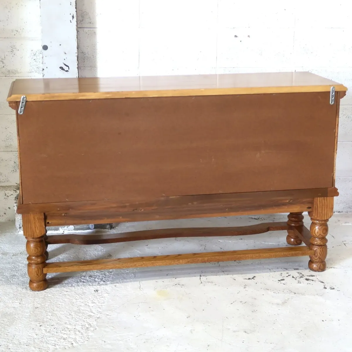 Virginia House アンティーク サイドボード オーク