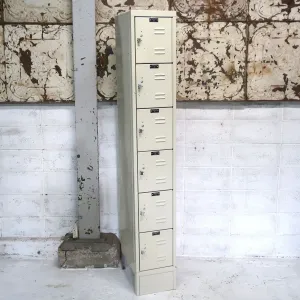 Hallowell メタルロッカー