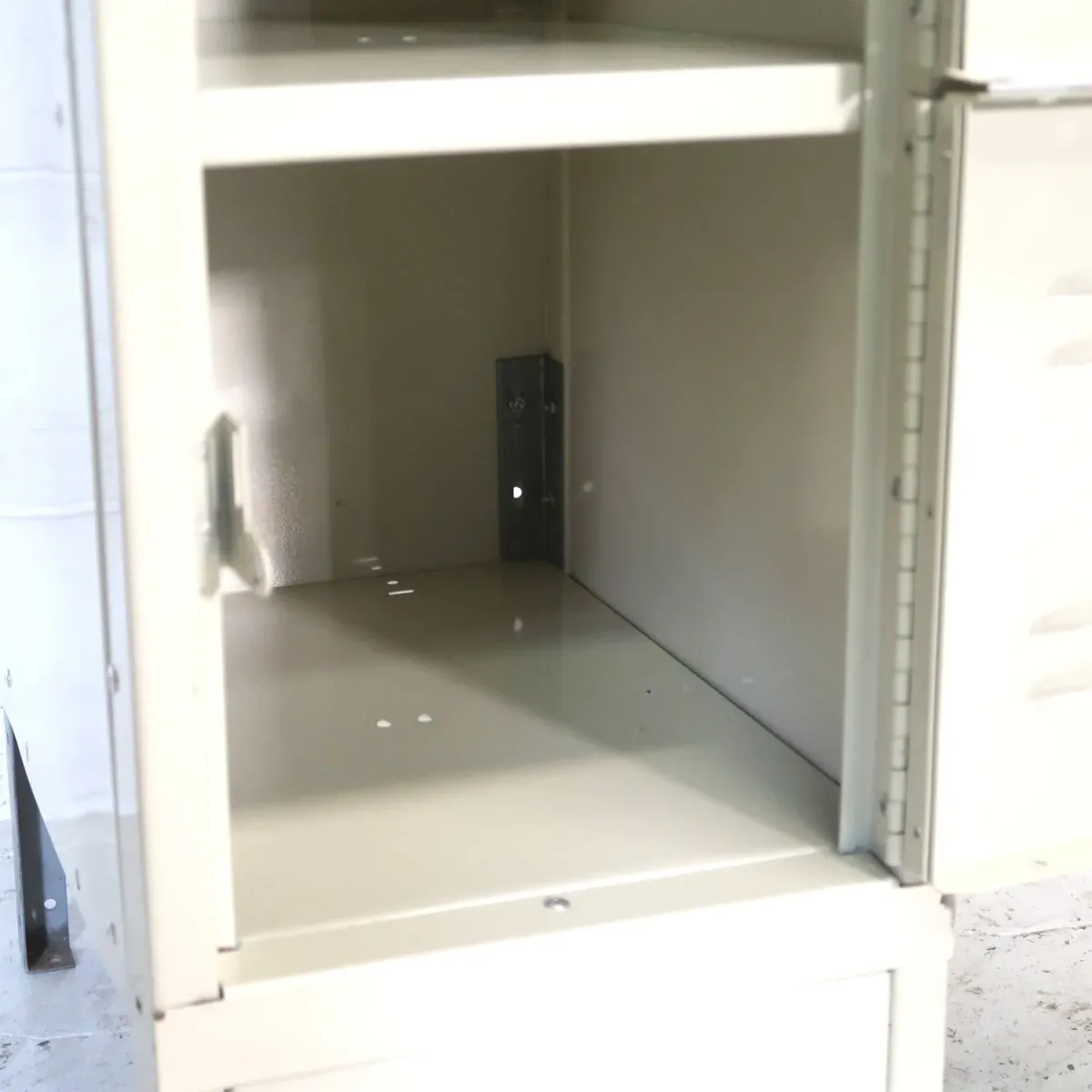 Hallowell メタルロッカー