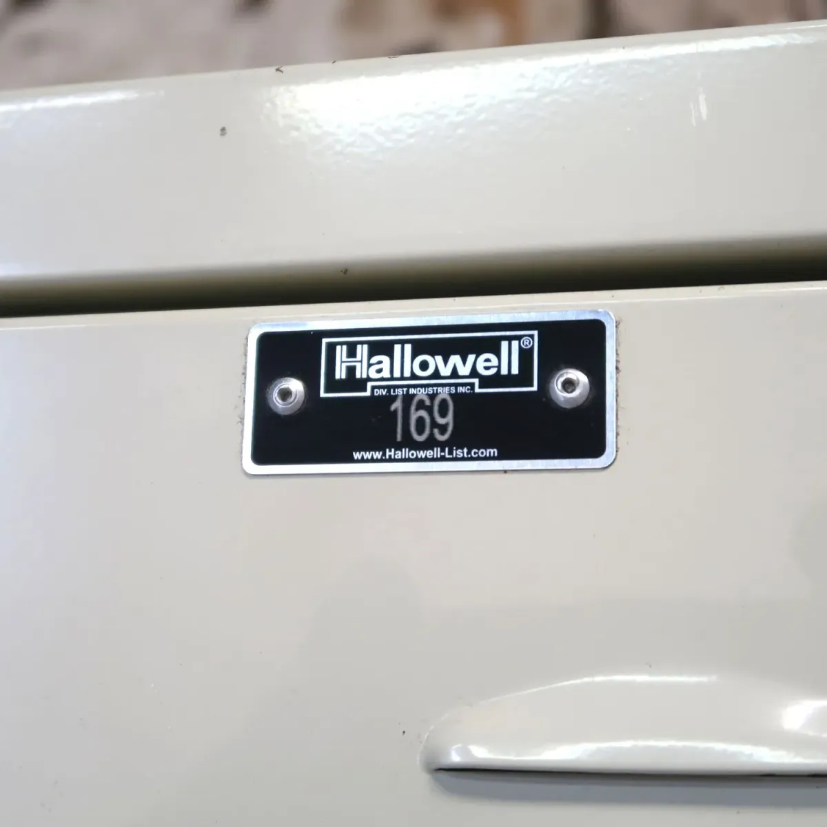 Hallowell メタルロッカー