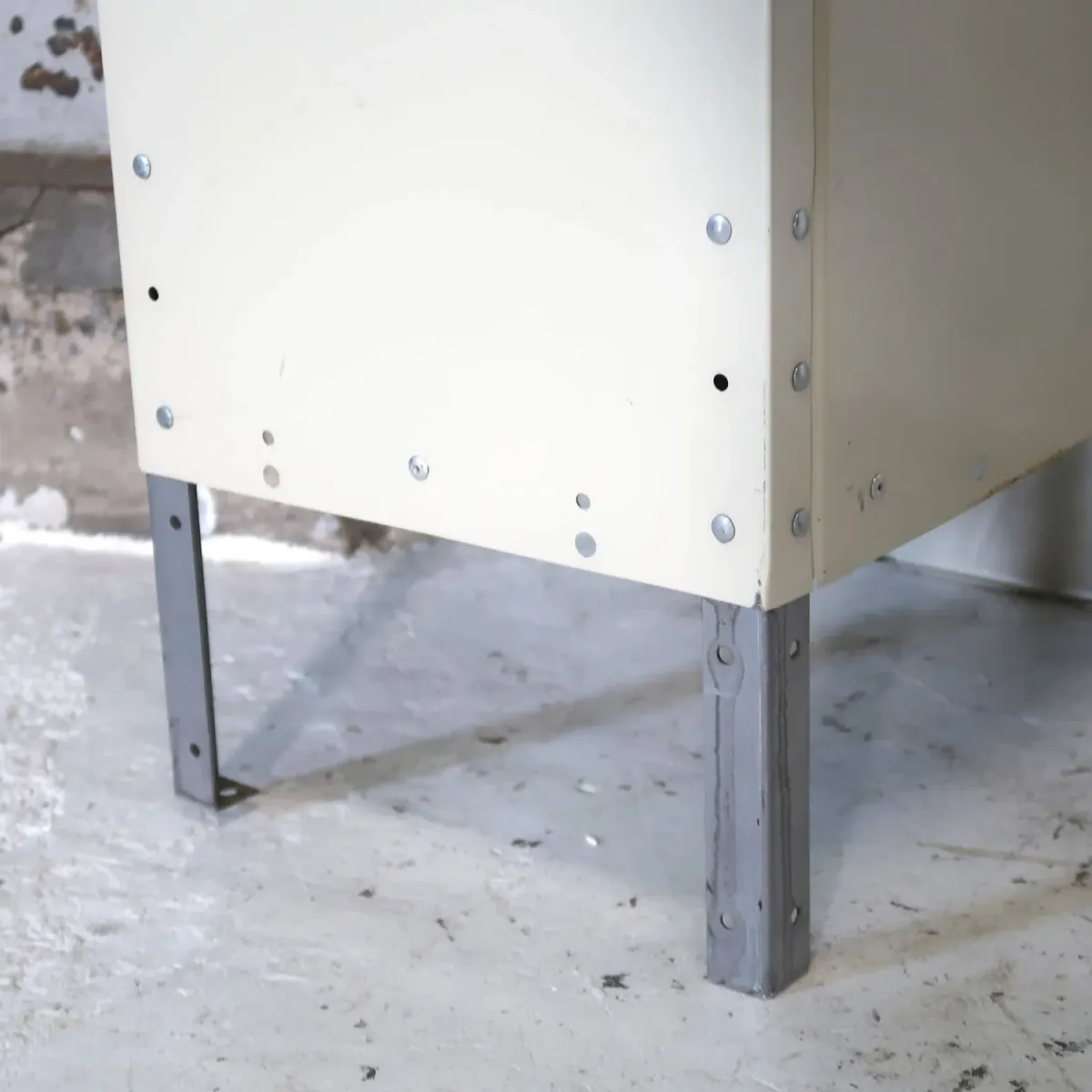 Hallowell メタルロッカー