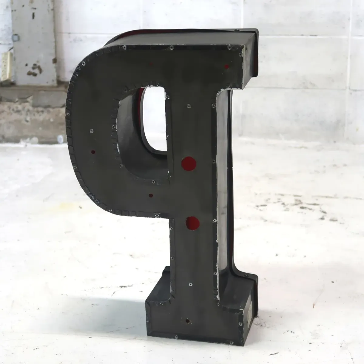 ビンテージ レターサイン P