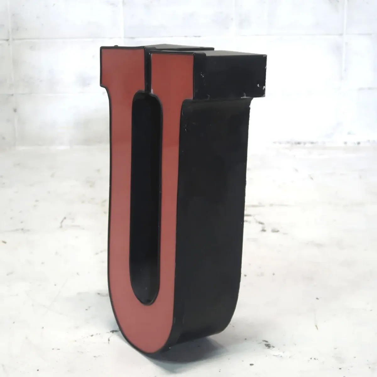 ビンテージ レターサイン U