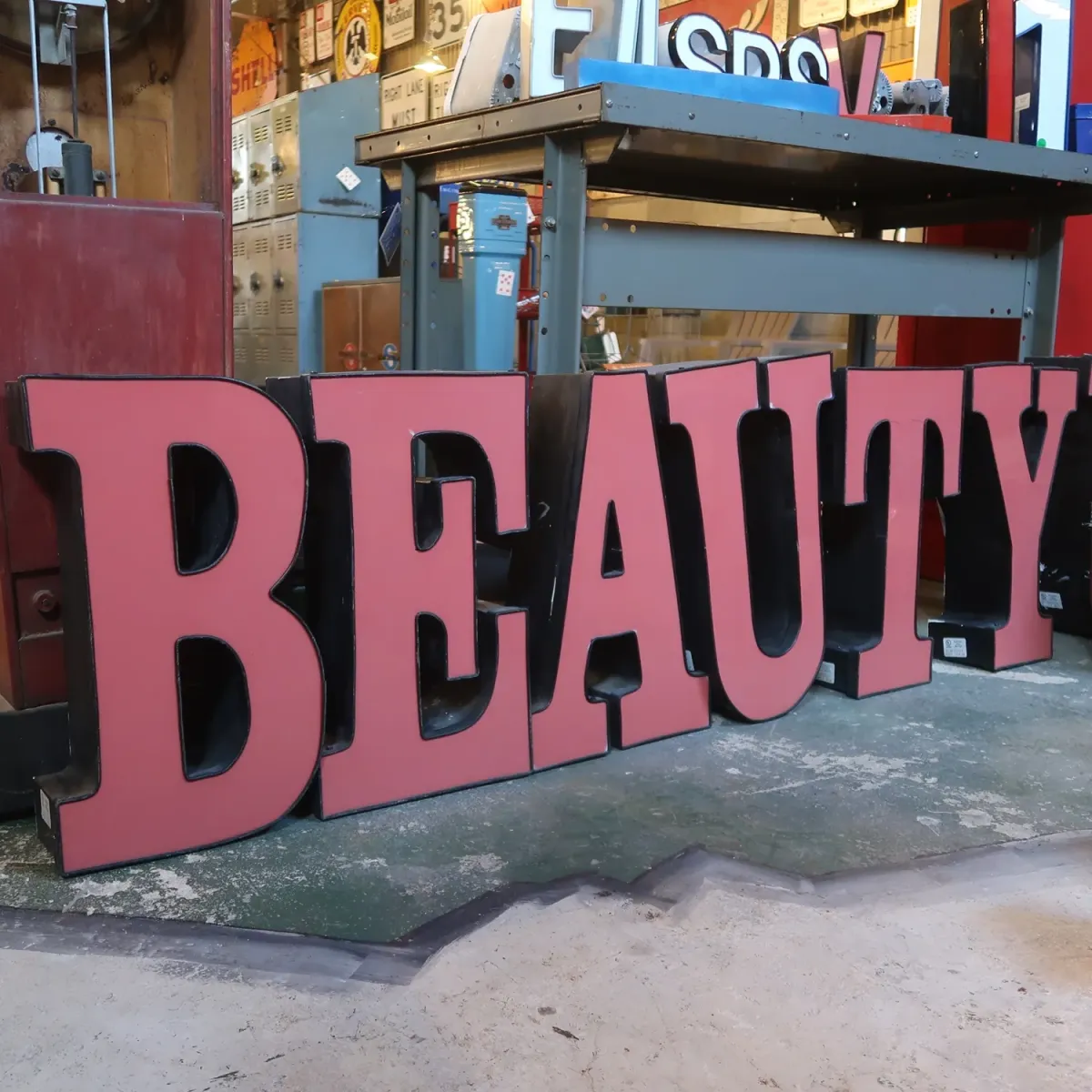 ビンテージ レターサイン E