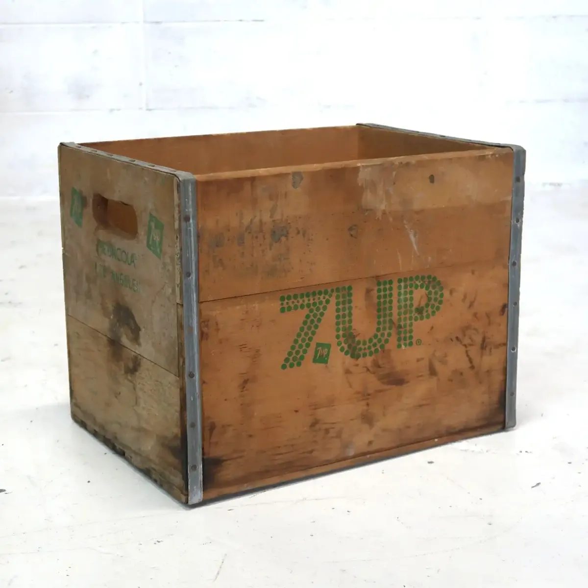 7up ビンテージ ウッドボックス