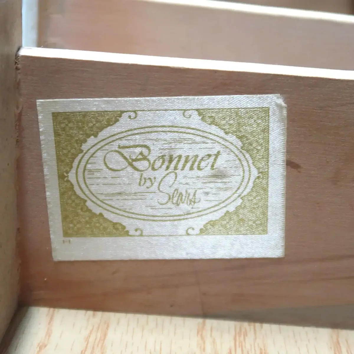 Bonnet アンティーク ウッドチェスト