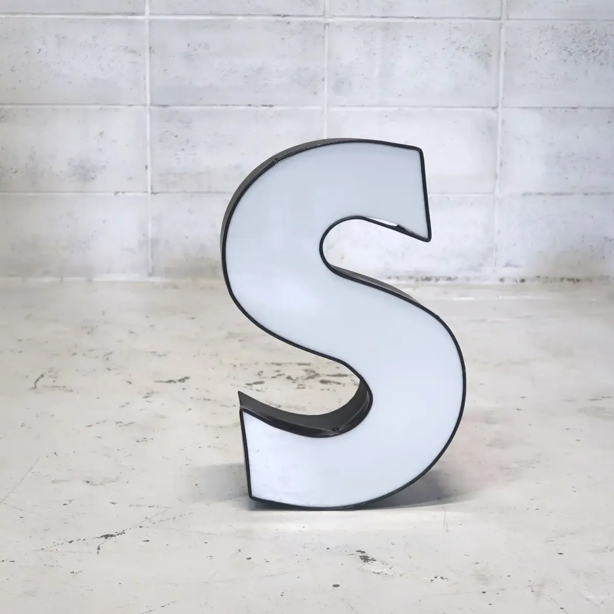 ビンテージ レターサイン S