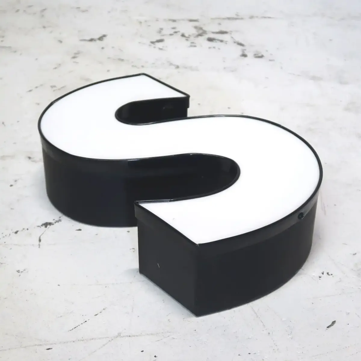 ビンテージ レターサイン S