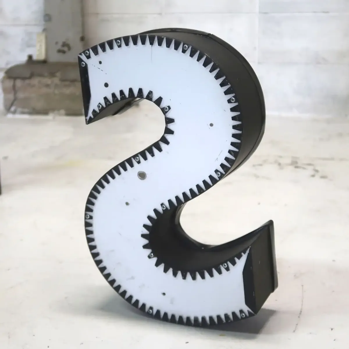 ビンテージ レターサイン S