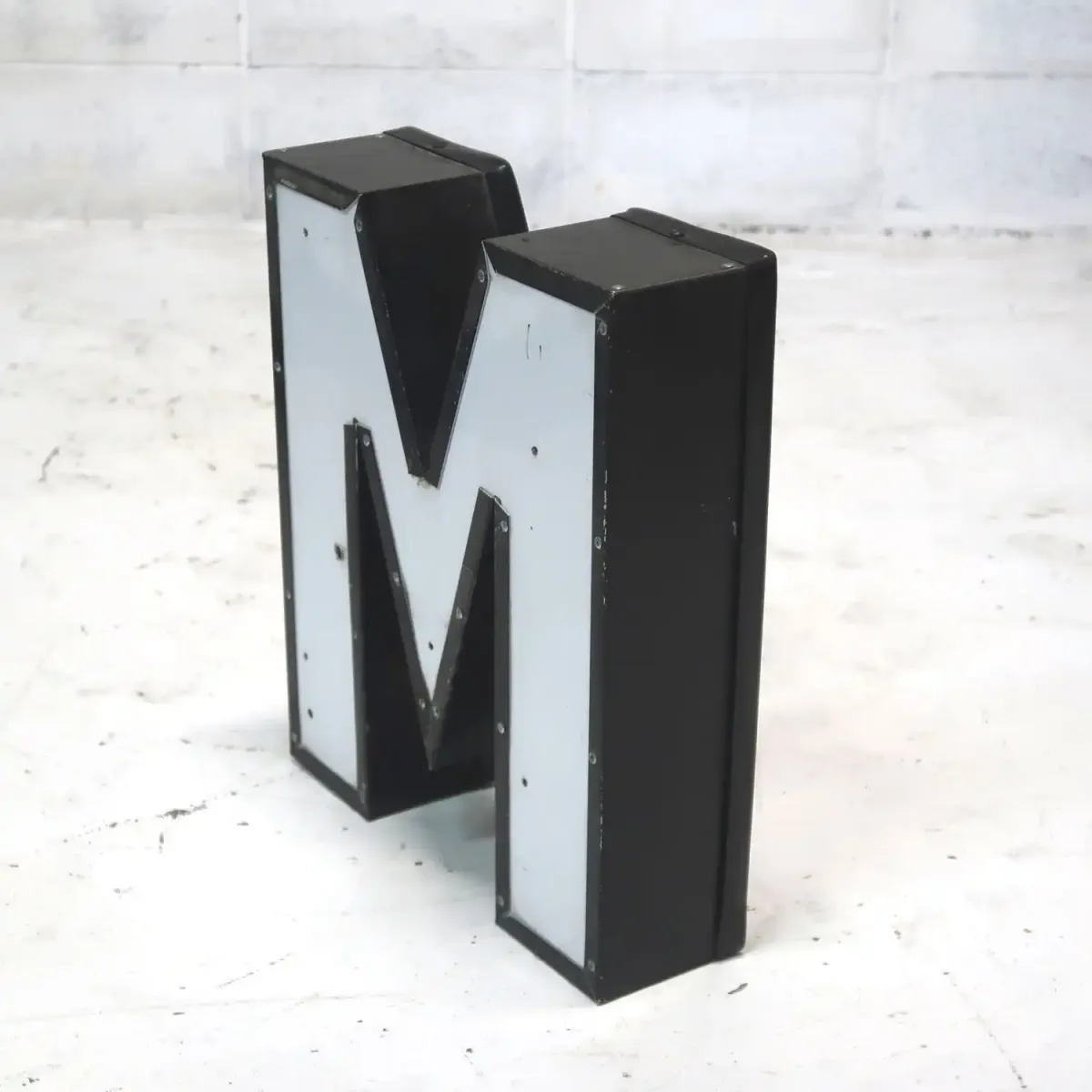 ビンテージ レターサイン M