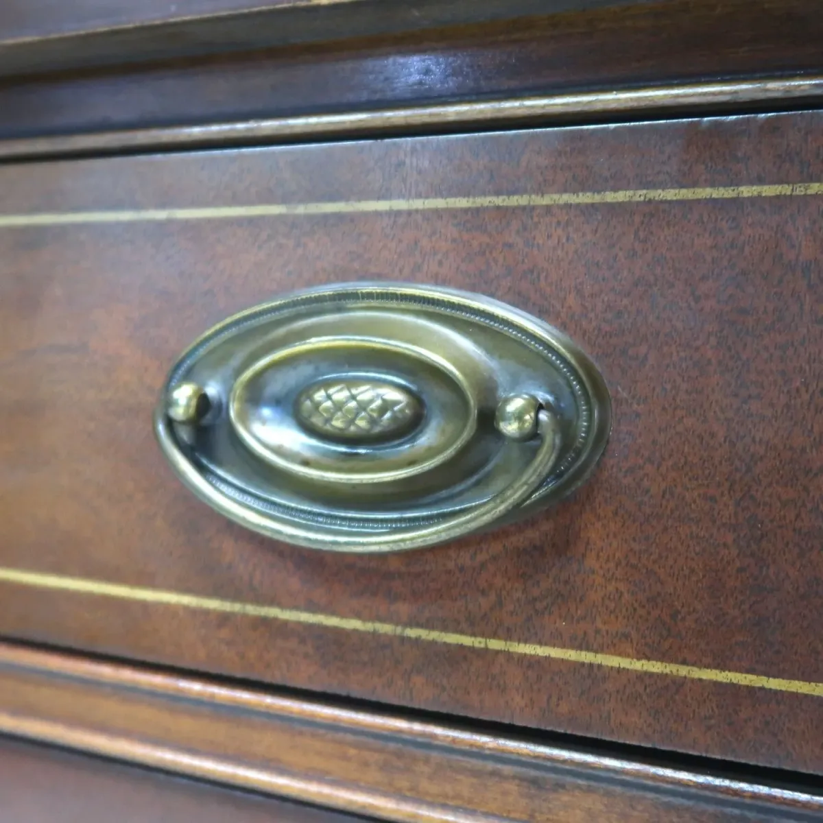 BASSETT FURNITURE アンティーク カップボード