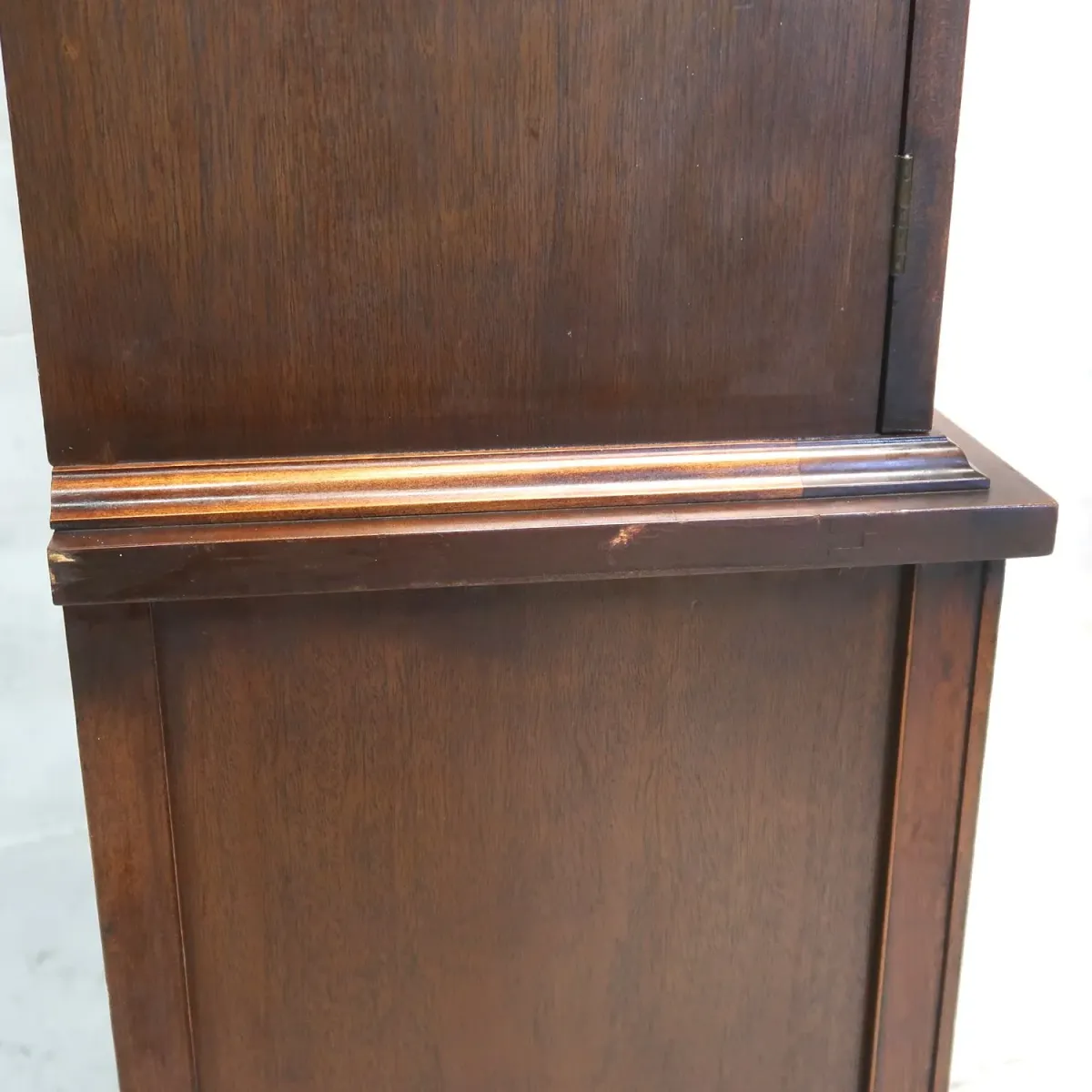 BASSETT FURNITURE アンティーク カップボード