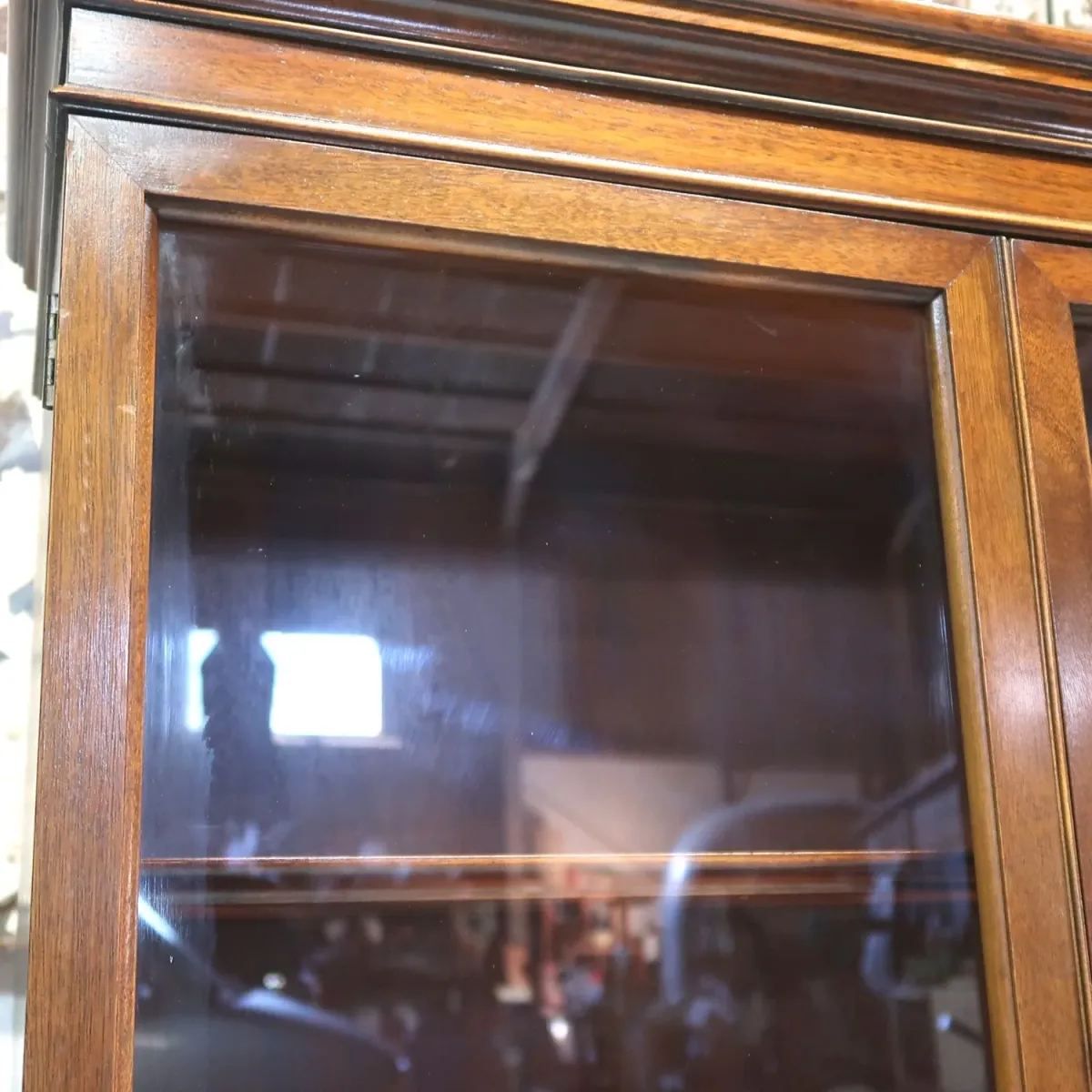 BASSETT FURNITURE アンティーク カップボード