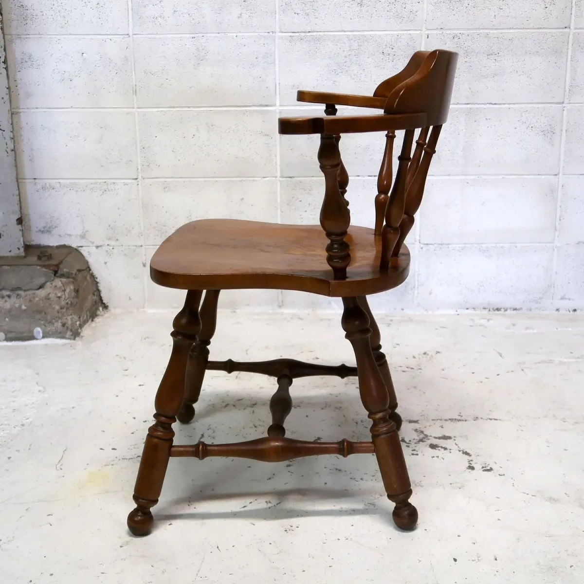 Ethan Allen アンティーク ウッド キャプテンチェア