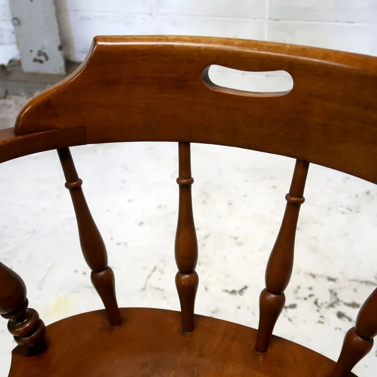 Ethan Allen アンティーク ウッド キャプテンチェア