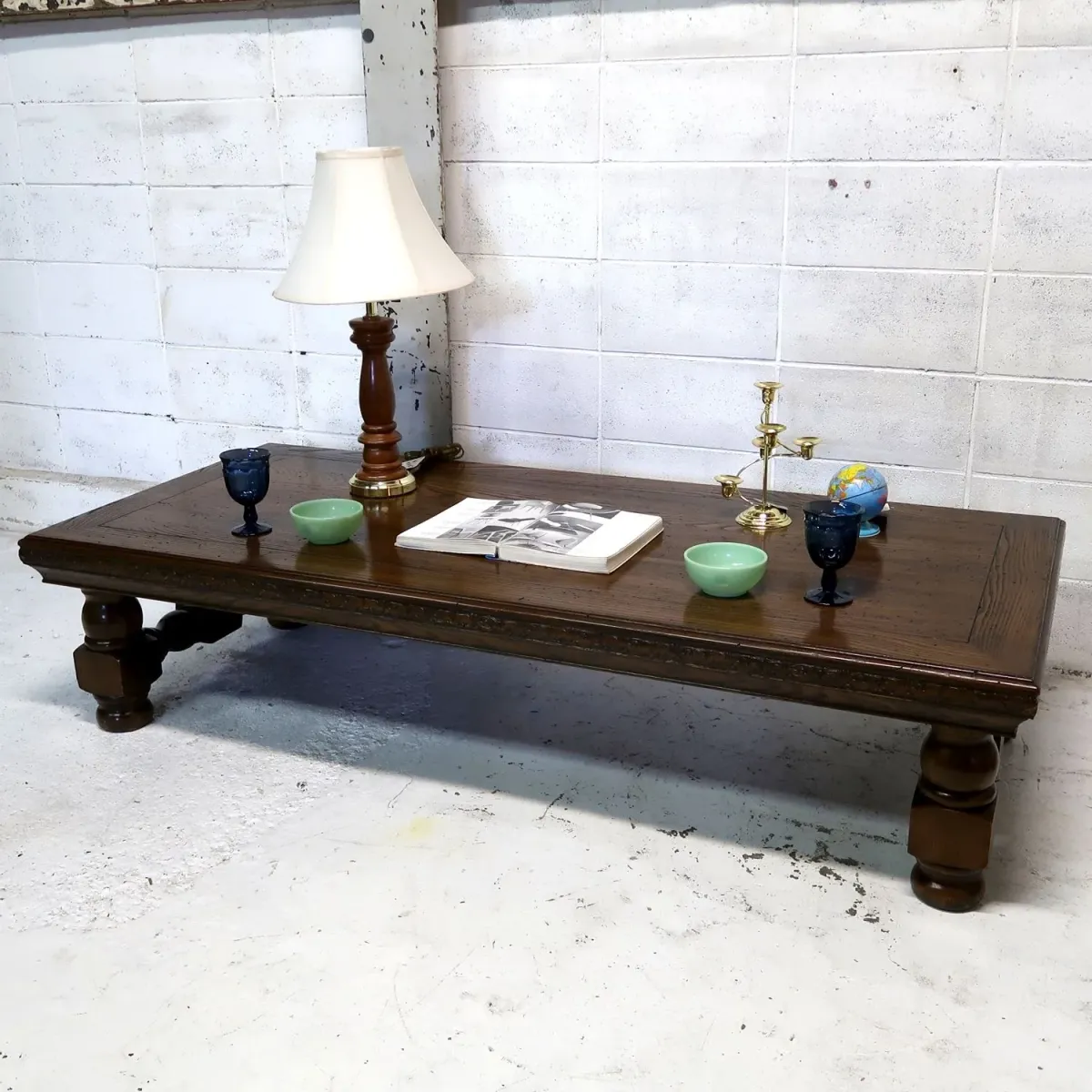 アンティーク 大型コーヒーテーブル