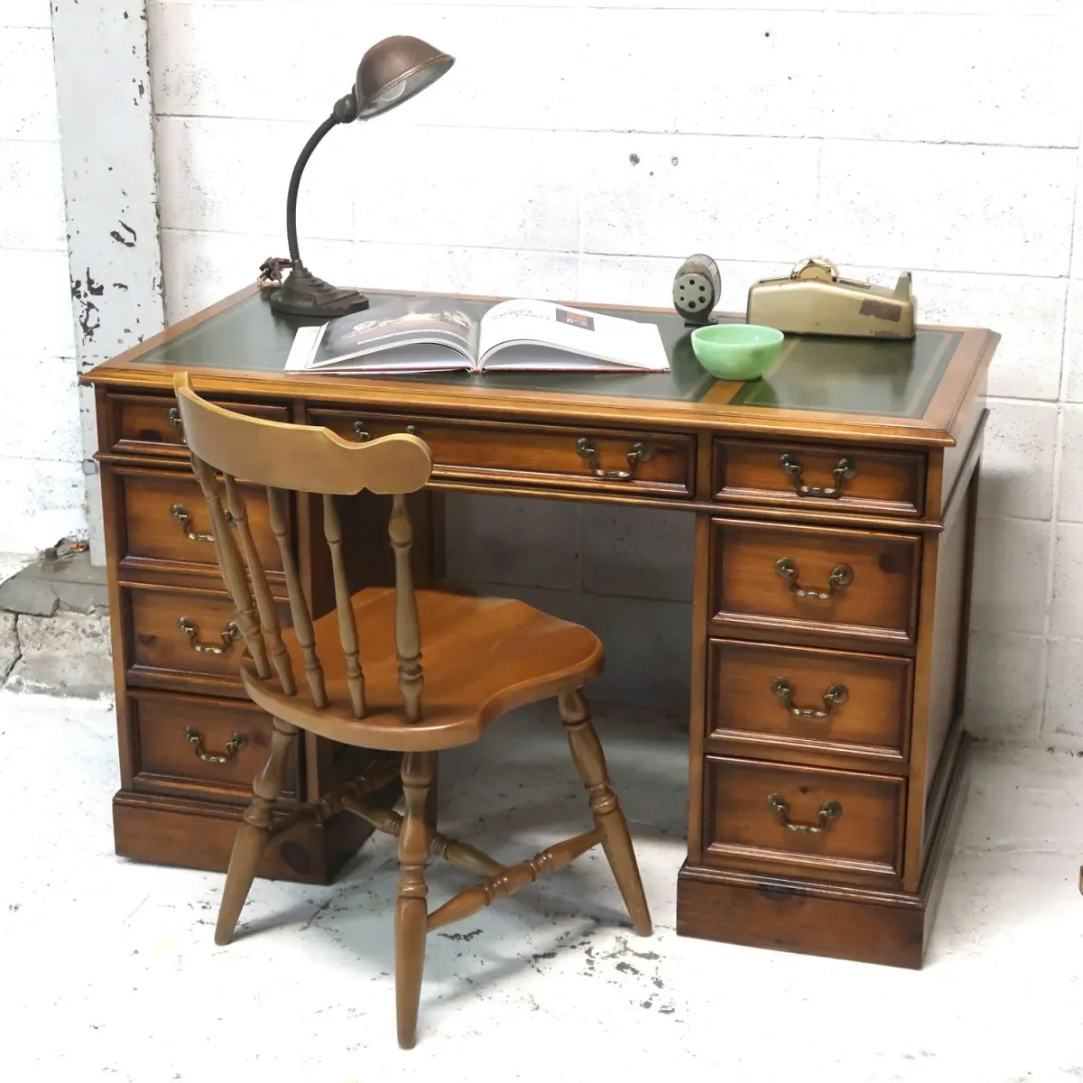 SLIGH-Lowry アンティーク ウッドデスク