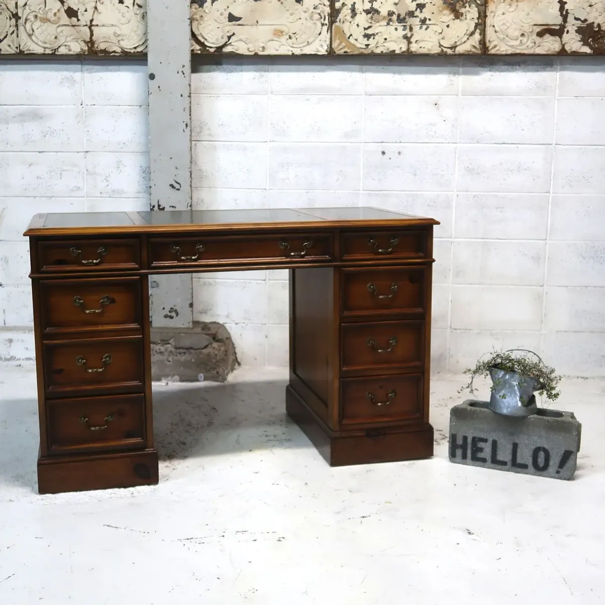 SLIGH-Lowry アンティーク ウッドデスク