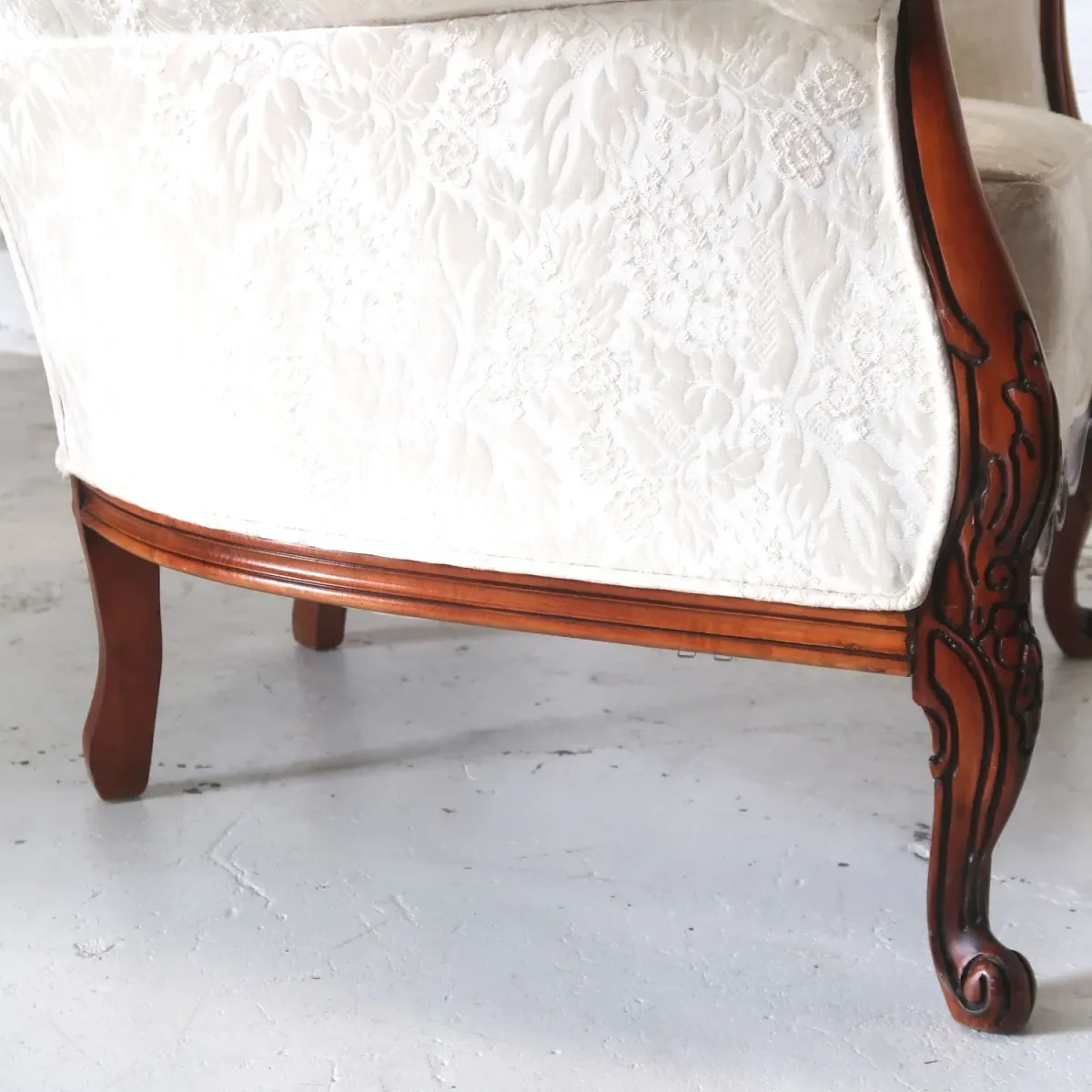 KINGSLEY FURNITURE ソファ