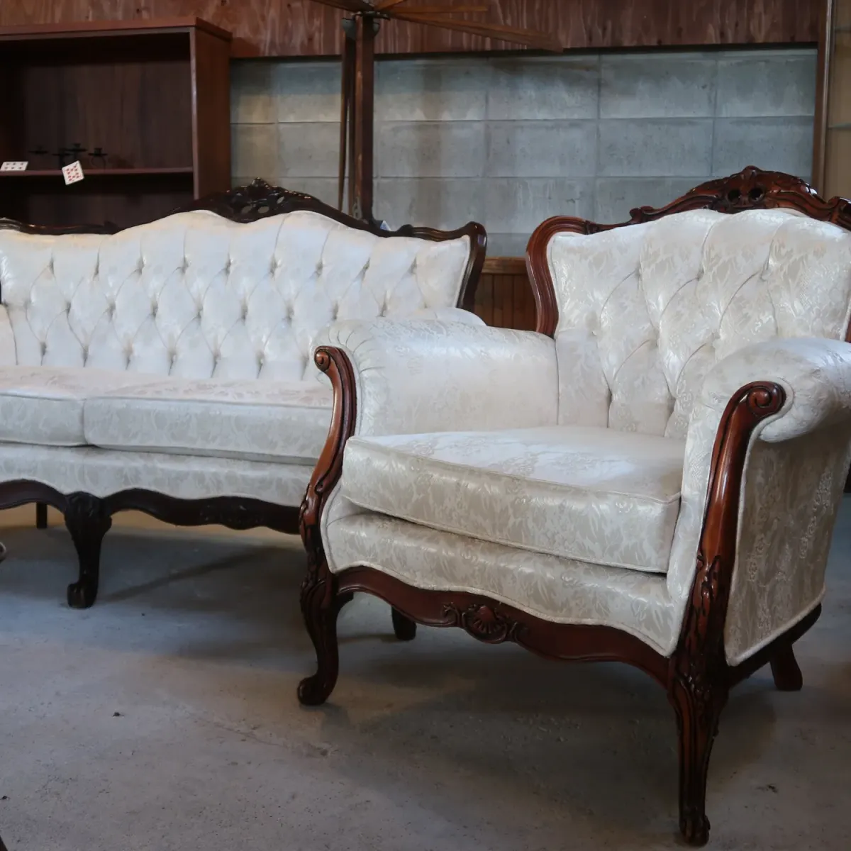 KINGSLEY FURNITURE ソファ