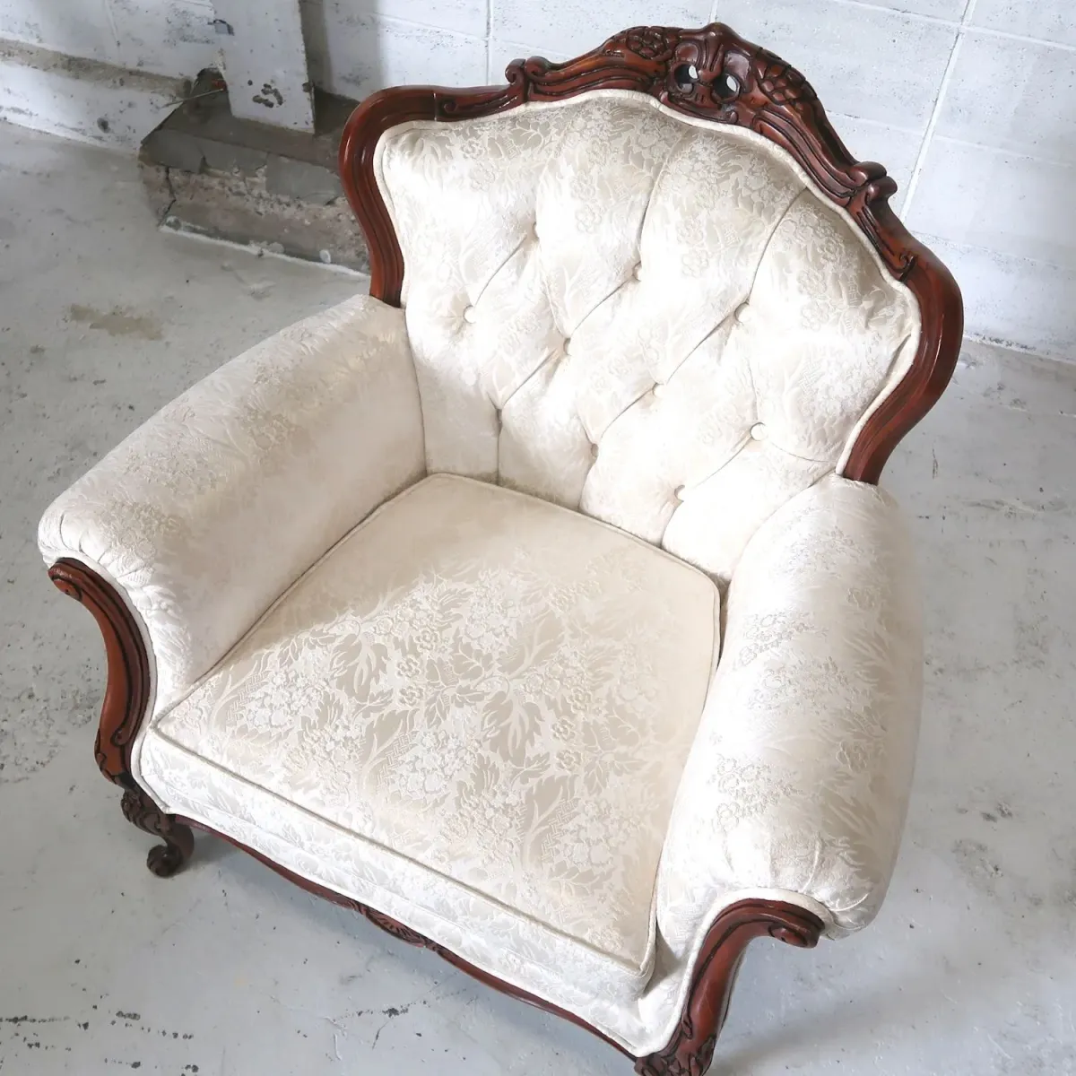 KINGSLEY FURNITURE ソファ