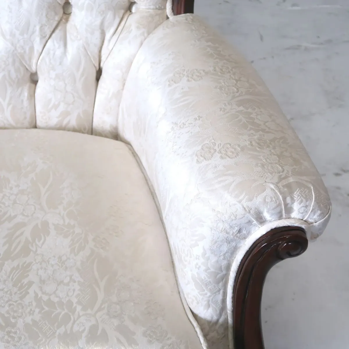 KINGSLEY FURNITURE ソファ