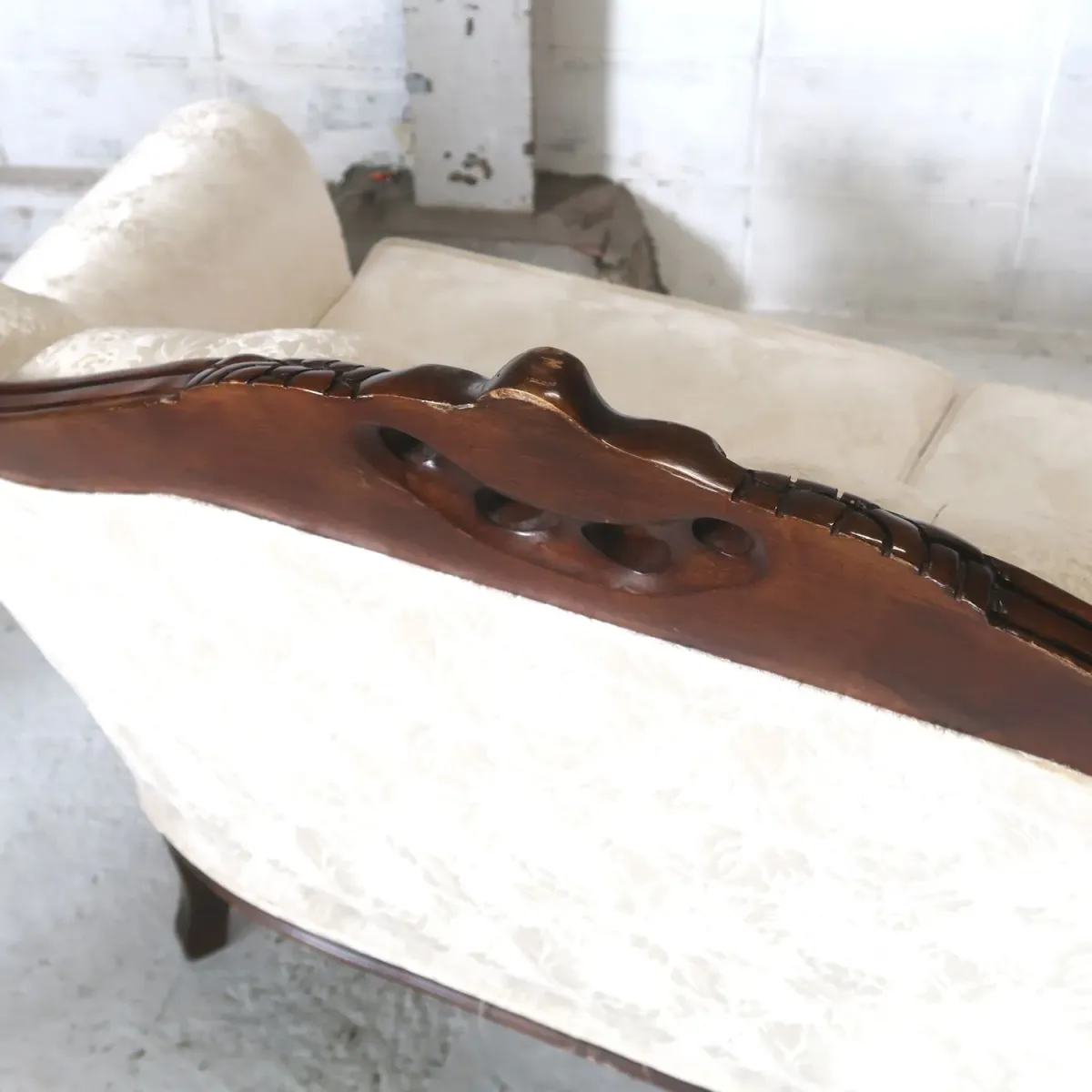 KINGSLEY FURNITURE ソファ